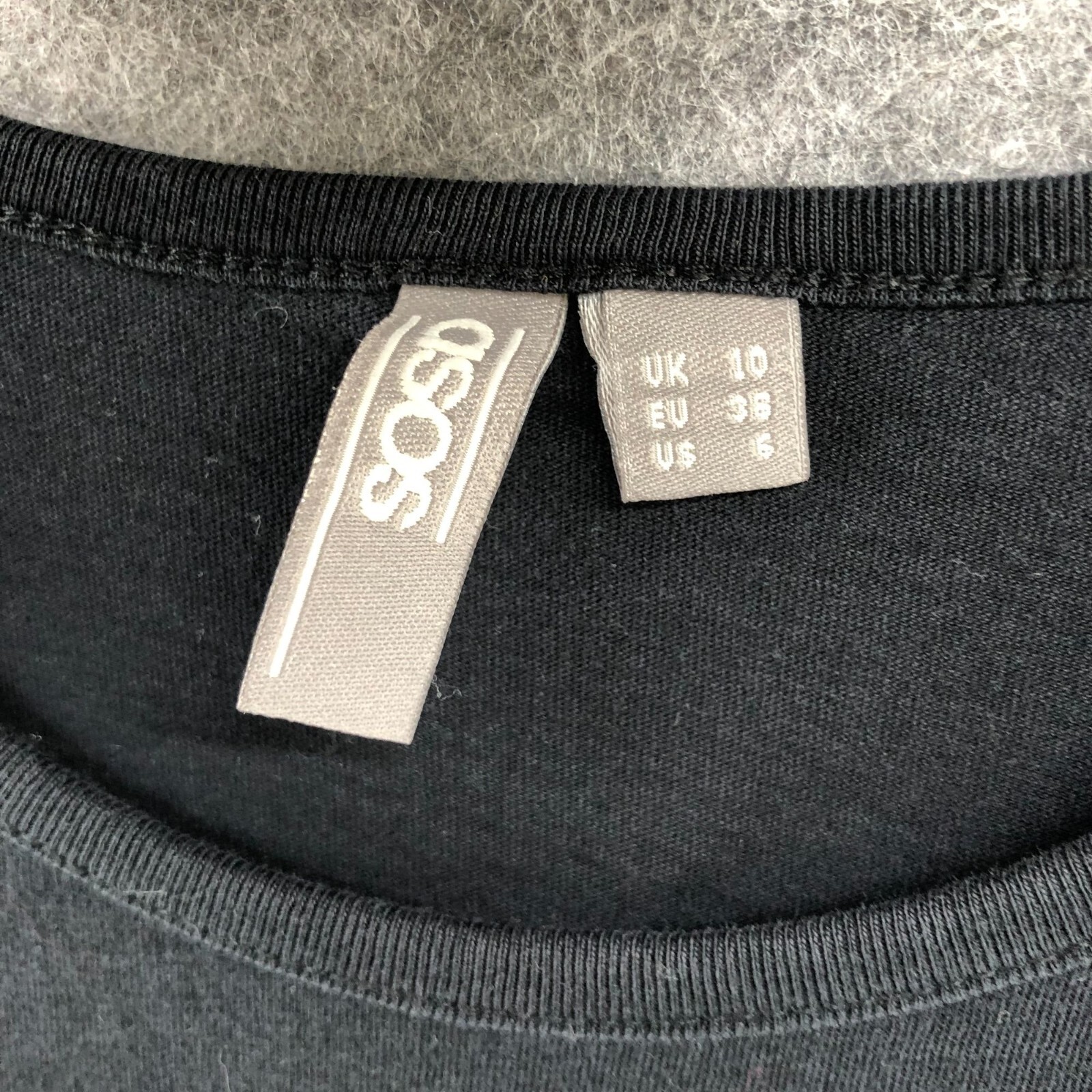 ASOS Black T Shirt Womens 6 S/M Relaxed Long Length Short Sleeve Crewneck
