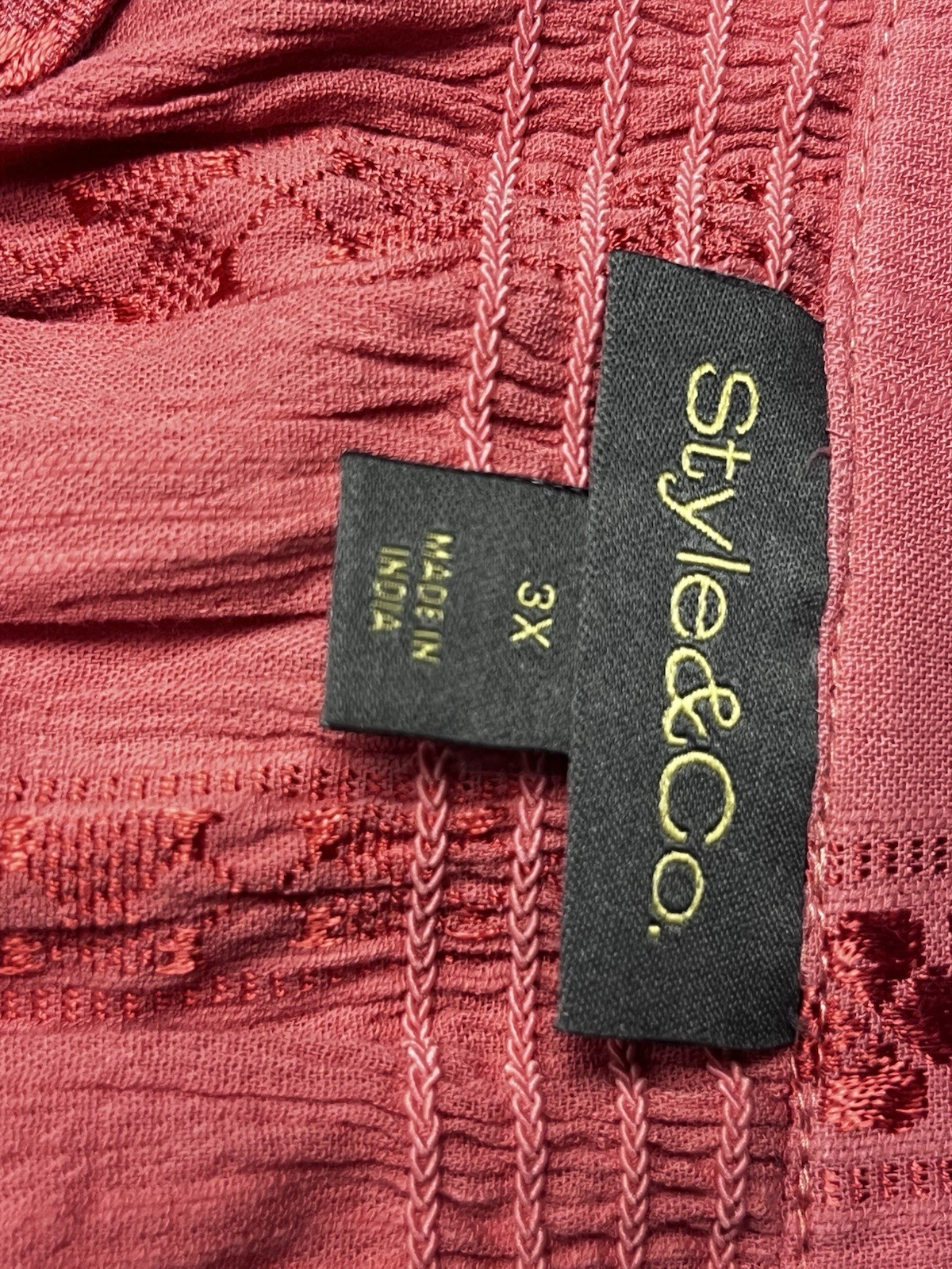 Style & Co 3X Lightweight Split Neck Comfortable Relax Coral Embroidery Stripe