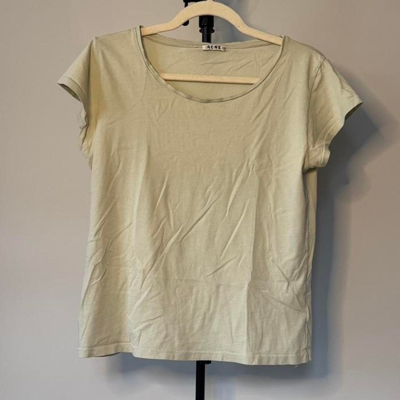 ACNE Studios NYC Very light green cotton scoop neck tee.