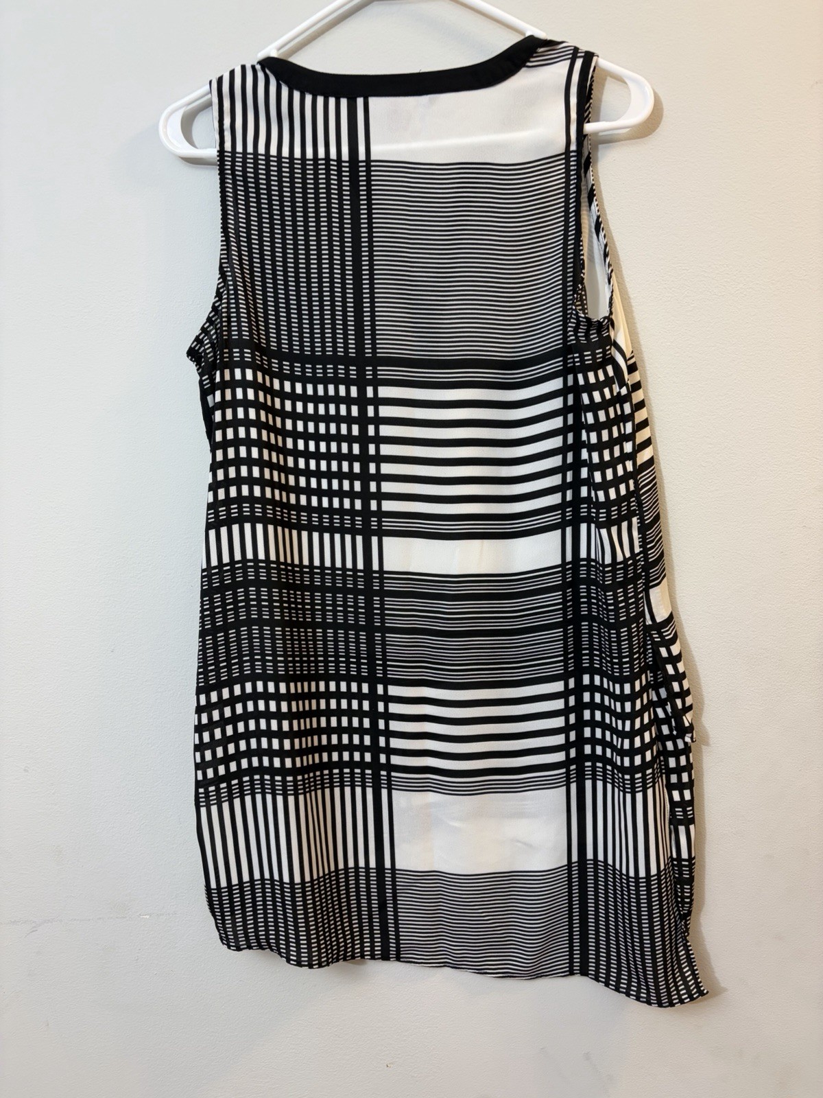 Zac & Rachel Womens Small Top Blouse Sleeveless Split Neck Plaid Geometric