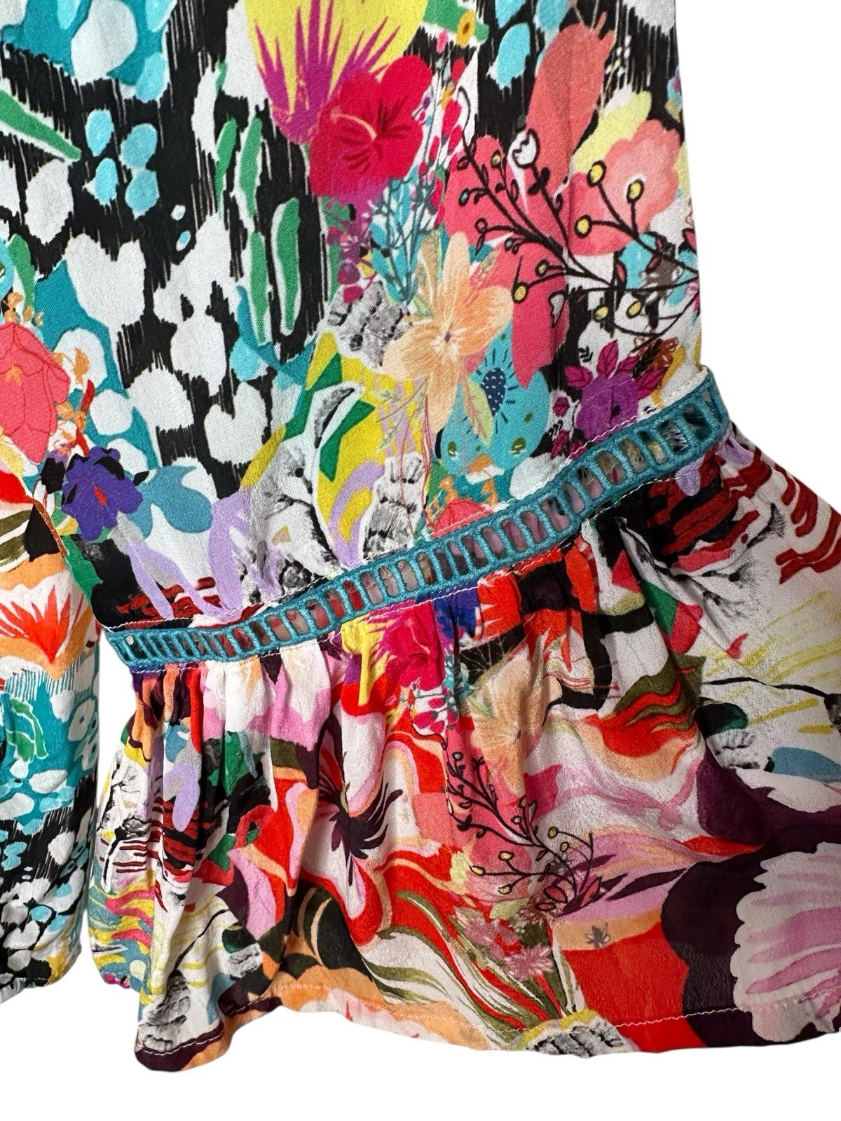 Shana Tropical Floral Top Size Medium High Low Hem Bell Sleeves Ladder Lace Trim