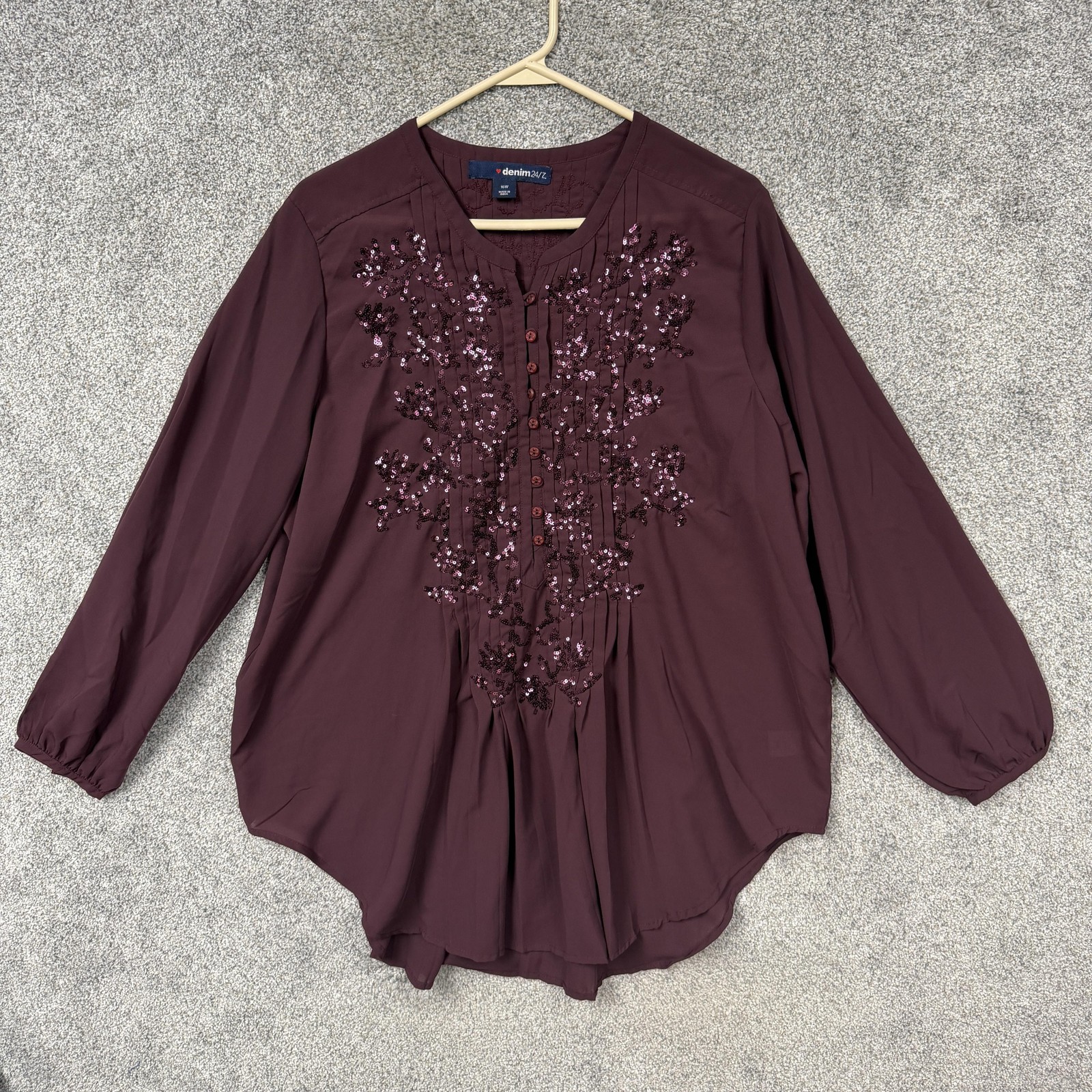 Denim 24/7 Tunic Blouse 16W Plus Maroon Sequin Pintuck Holiday Office Party