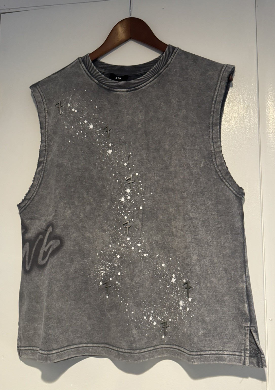 NEW – BTS Arirang Tour Official US EXCLUSIVE- Grey Sleeveless Tank Top – Medium