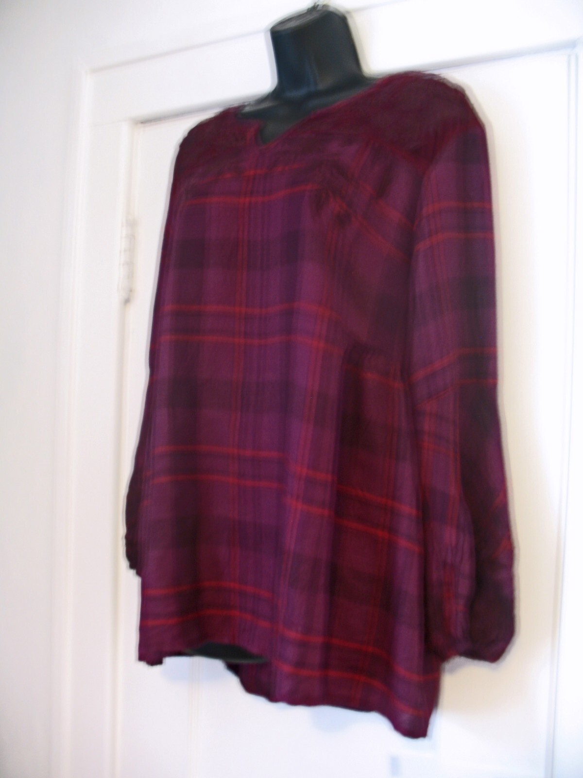 Nostalgia Women Burgundy Long Sleeve embroidered, plaid 100% Rayon Shirt Large