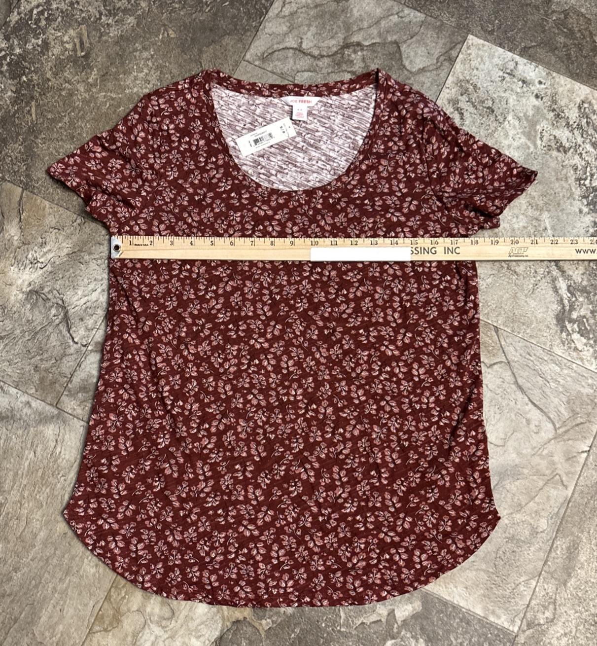 NWT JOE FRESH Sz Small Blouse Top floral print Burgundy S/S knit 2345