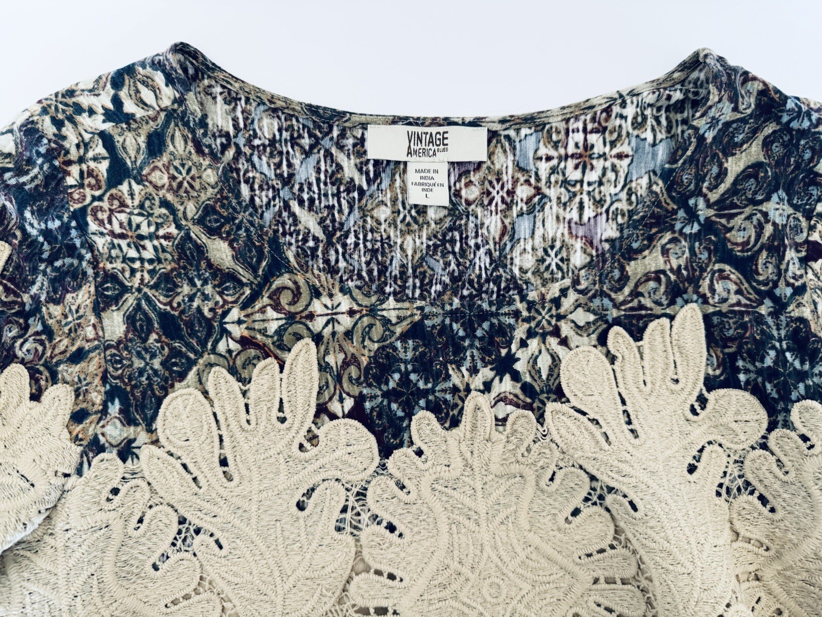 Vintage America Blues Missey Peasant Pull Over Blouse Size Large Tan Lace Panels