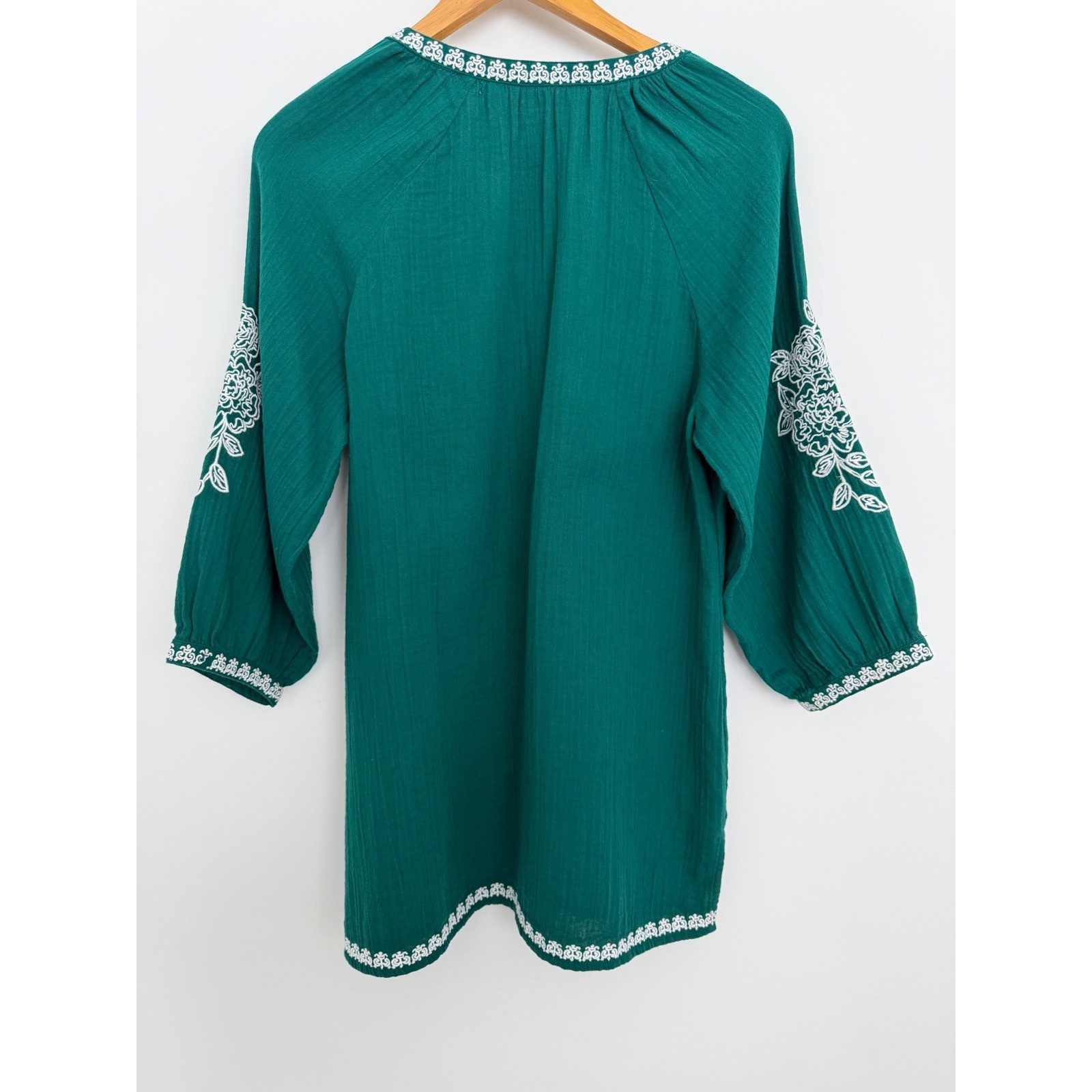 Soft Surroundings Green Embroidered Tunic Top Floral Gauze Boho Small