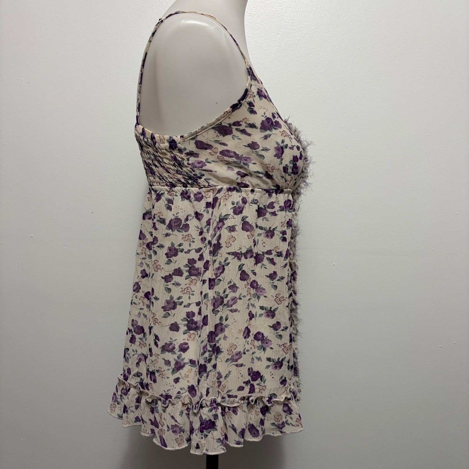 Express Floral Camisole Medium Purple Ruffle Fringe Smocked Babydoll Top Fairy
