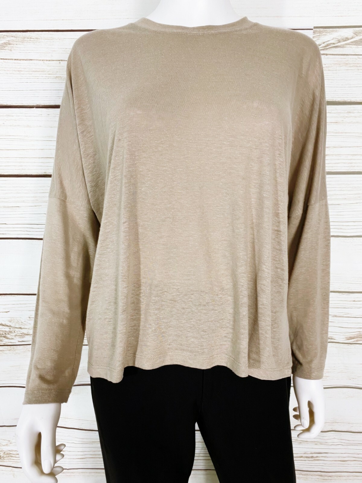 Brick Womens Top Beige Size XL Long Sleeve Pullover No Iron Made in Korea