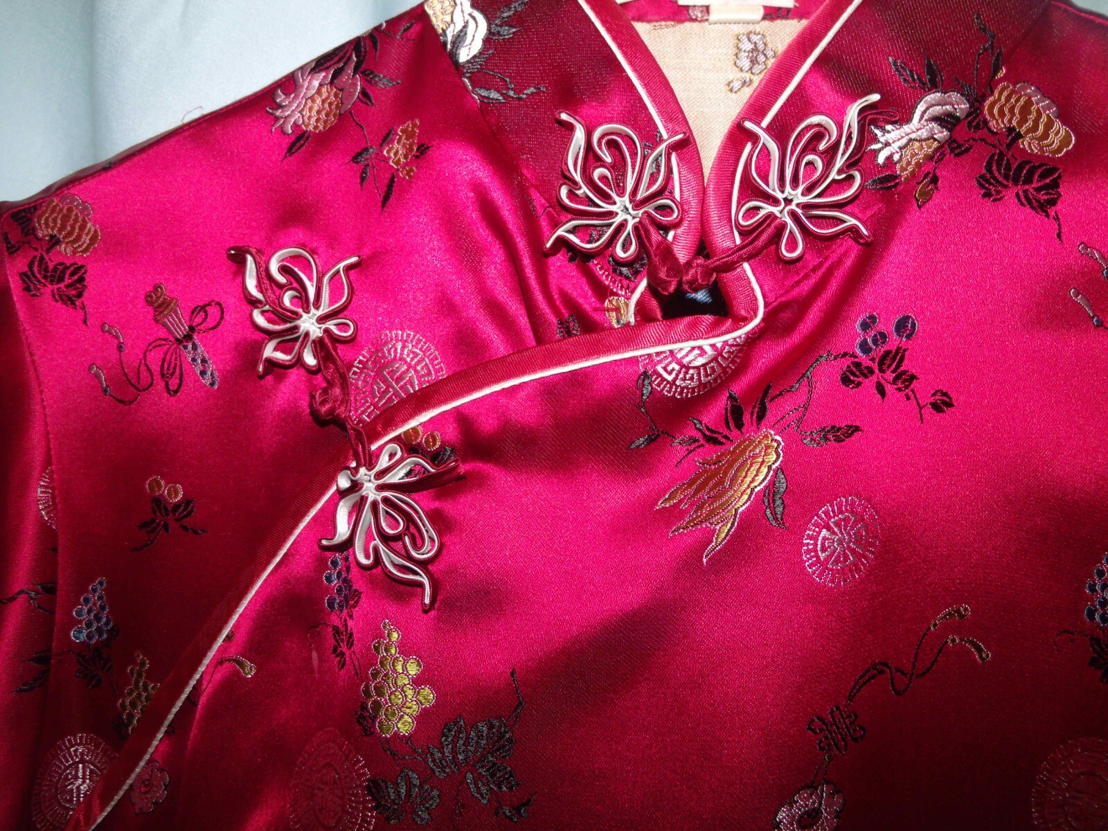 China Silk House Red Cheongsam Traditional Cap Slv Satin Blouse Size 40 or M Vtg