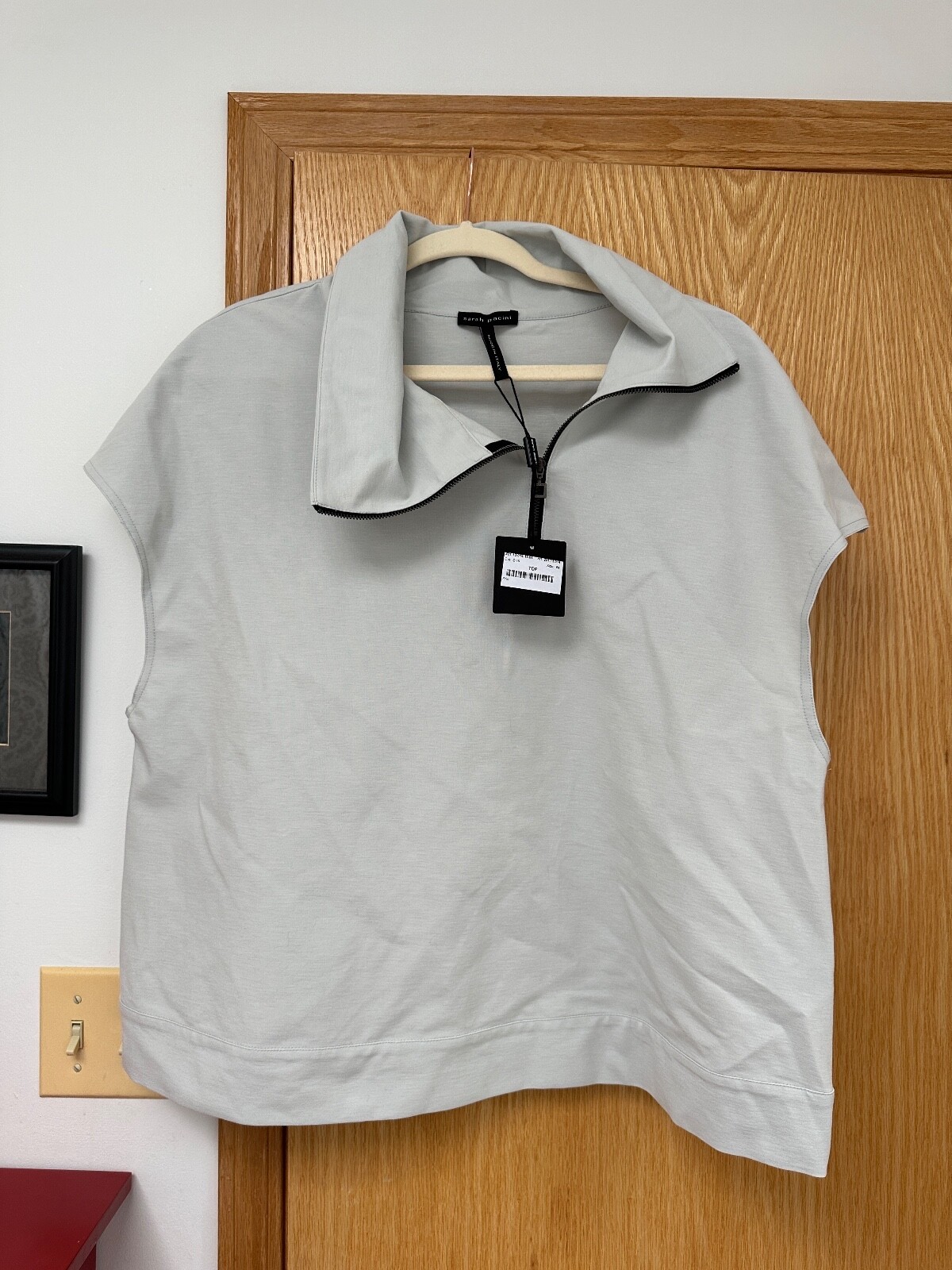 NWT Sarah Pacini Cap Sleeve Zip Up Shirt-NWT And Summer Ready! Never worn!