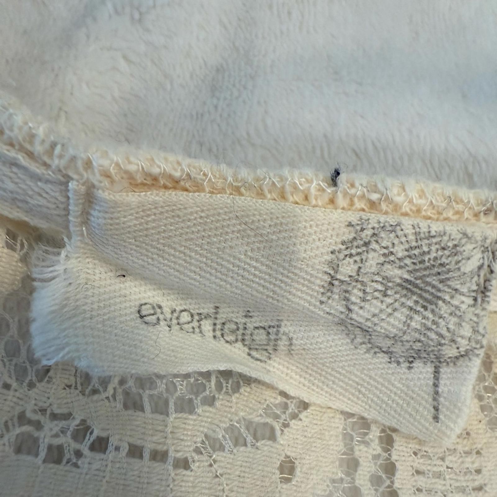 Everleigh boho Cream Lace Shoulder Heather Knit Top scoop neck crop sleeves XS