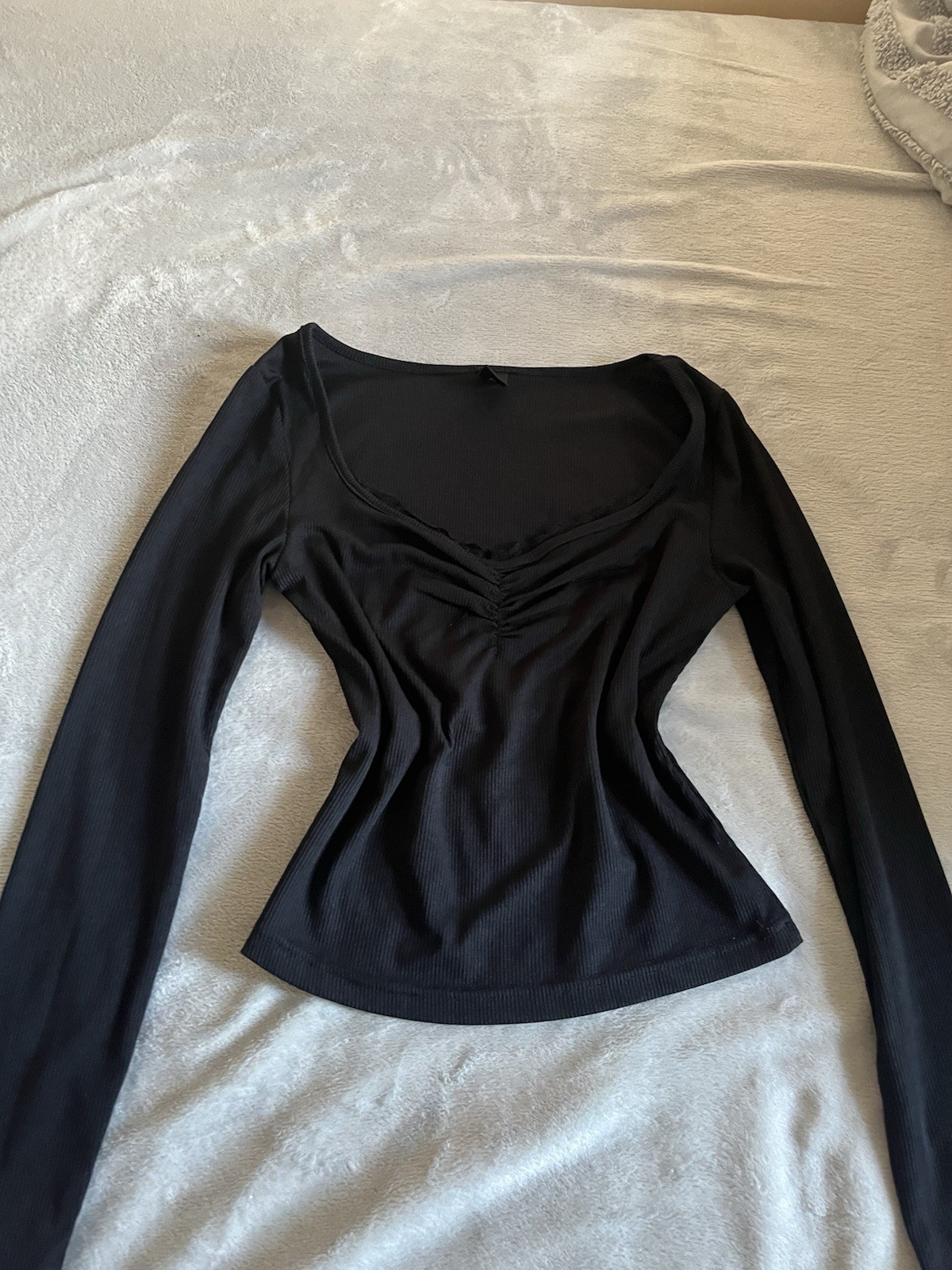 ROMWE Solid Black Contrast Lace Ruched Tee Top Y2K Style Size xs