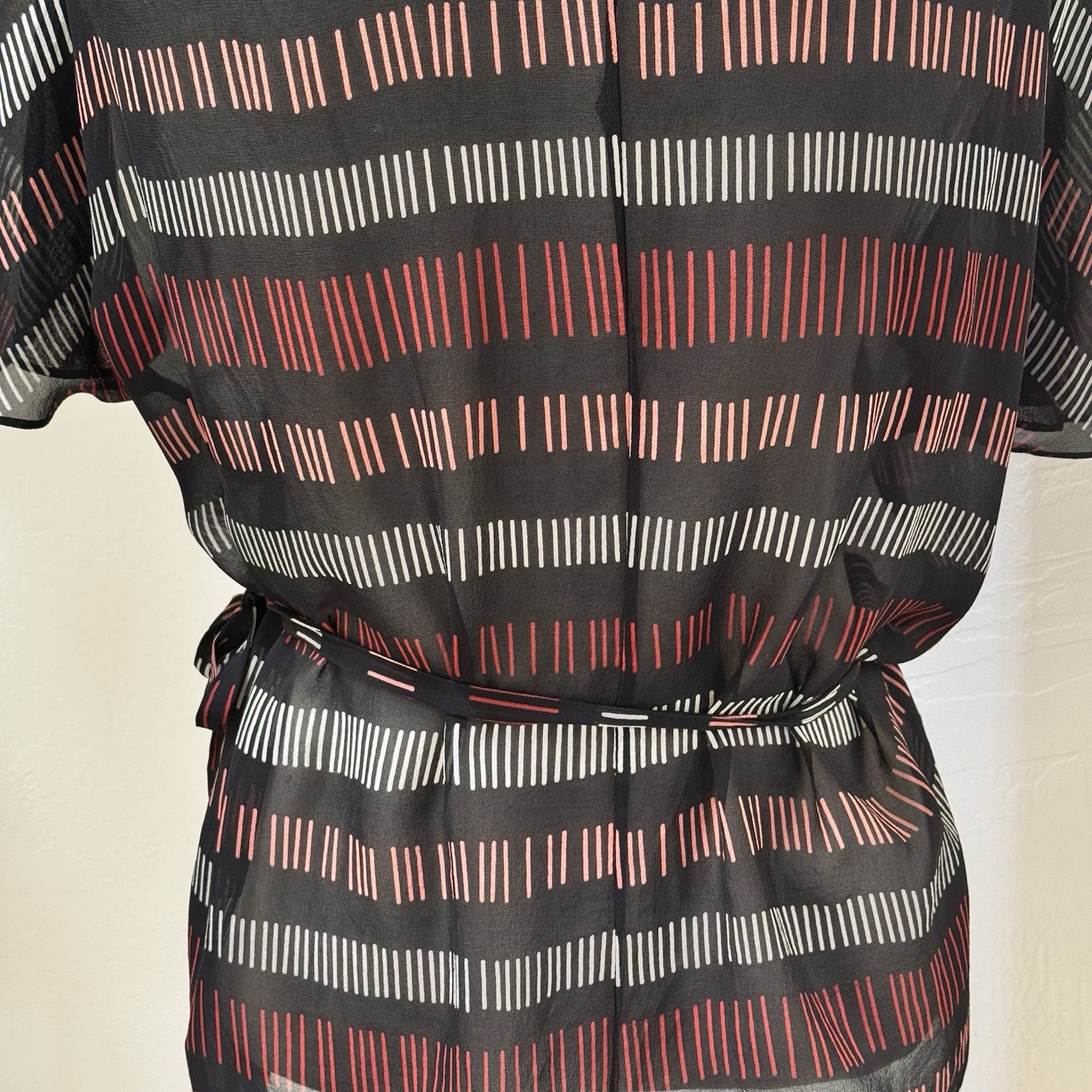 Calvin Klein 100% Silk Sheer Wrap Short Slit Sleeves Black Red White Sz 6