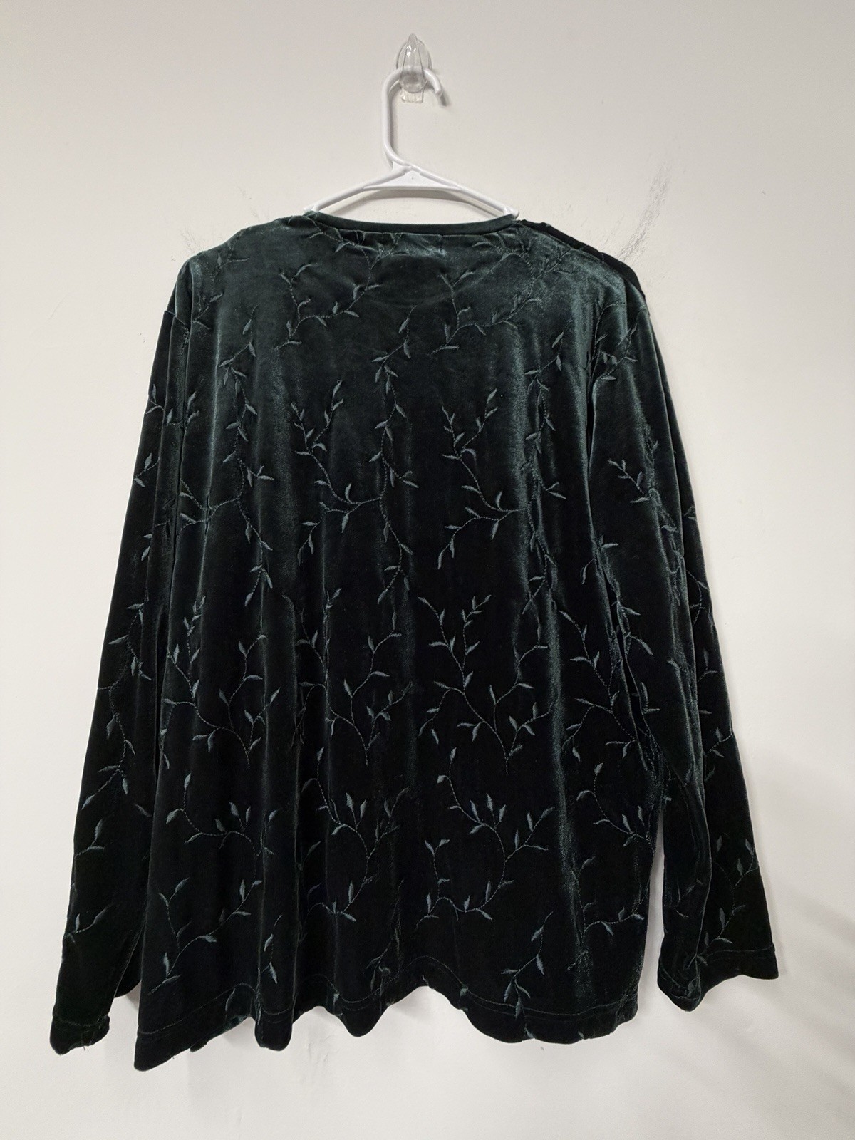 Jones New York Velour Shirt Women’s Petite Large Dark Green Velvet Embroidered