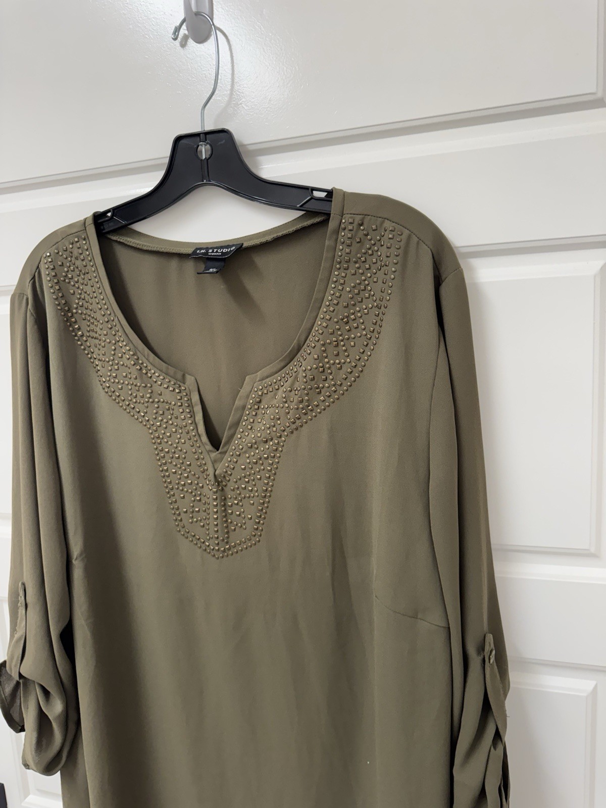 3X I.N. Studio Woman Blouse Top Pullover Green Beaded Sharkbite Hem New NWT A3