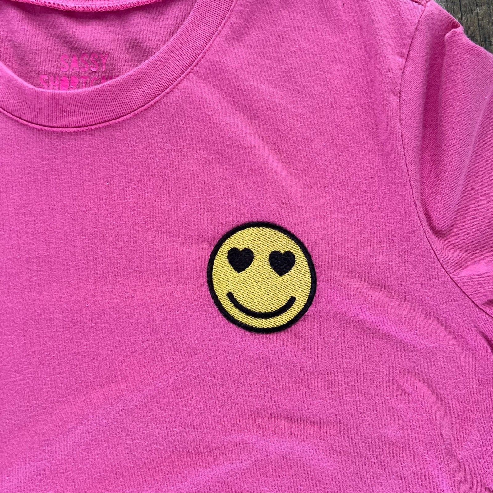 Heart Eyes Emoji Hot Pink T-Shirt Women’s Medium