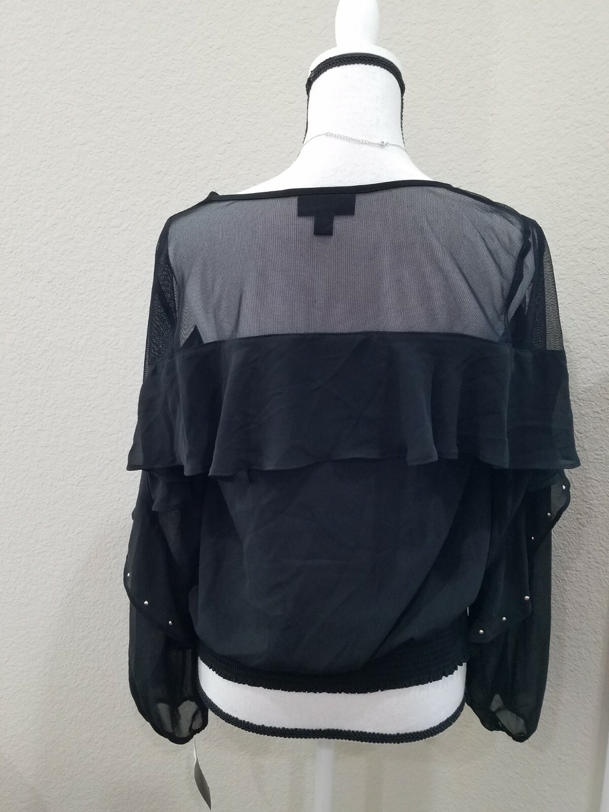 THALIA SODI Black Long ruffled sheer Sleeves V Neck Blouse Size SMALL**NEW**