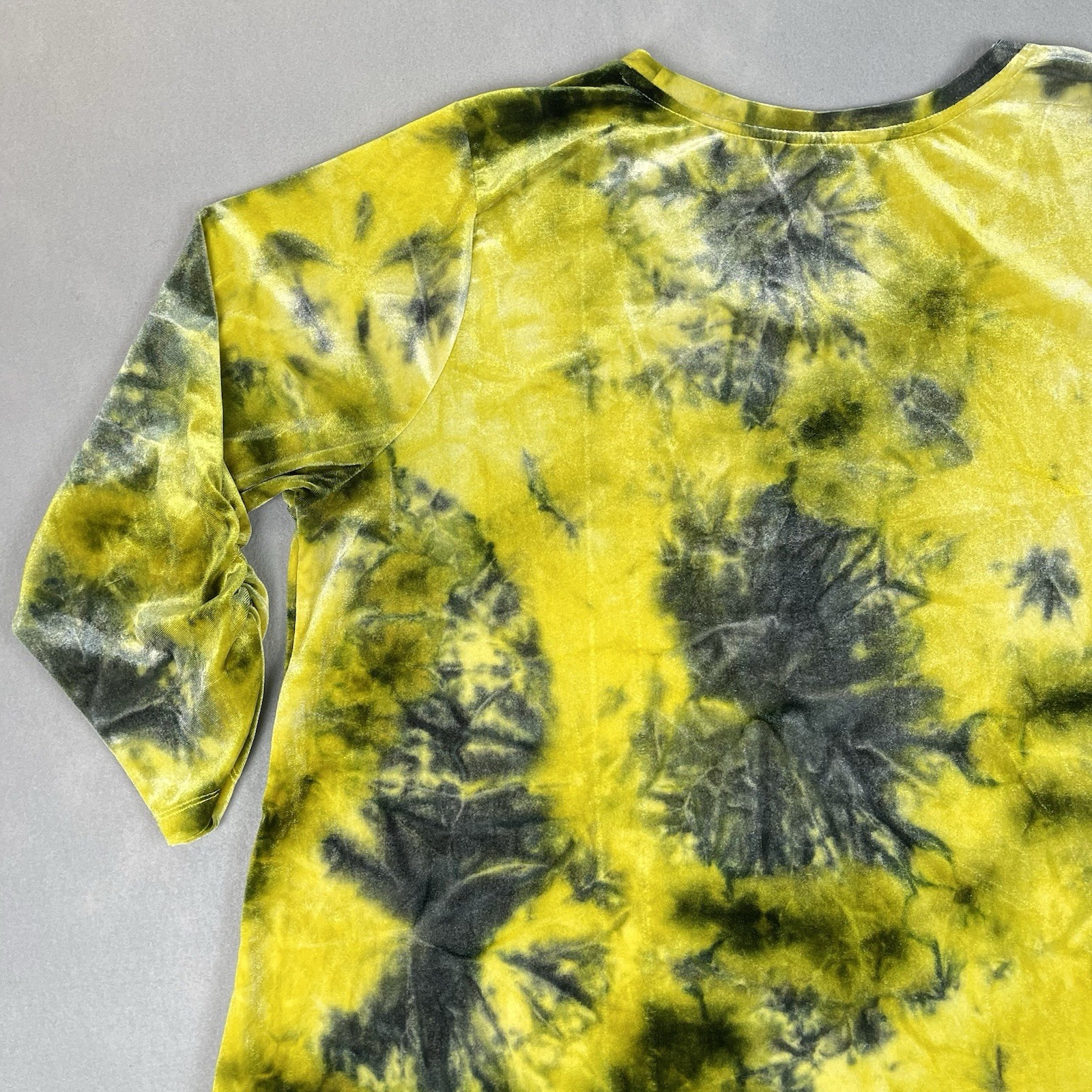 LOGO Lori Goldstein Womens Tie Dye Velour Tunic Top Sz 2X Yellow Boho Stretch
