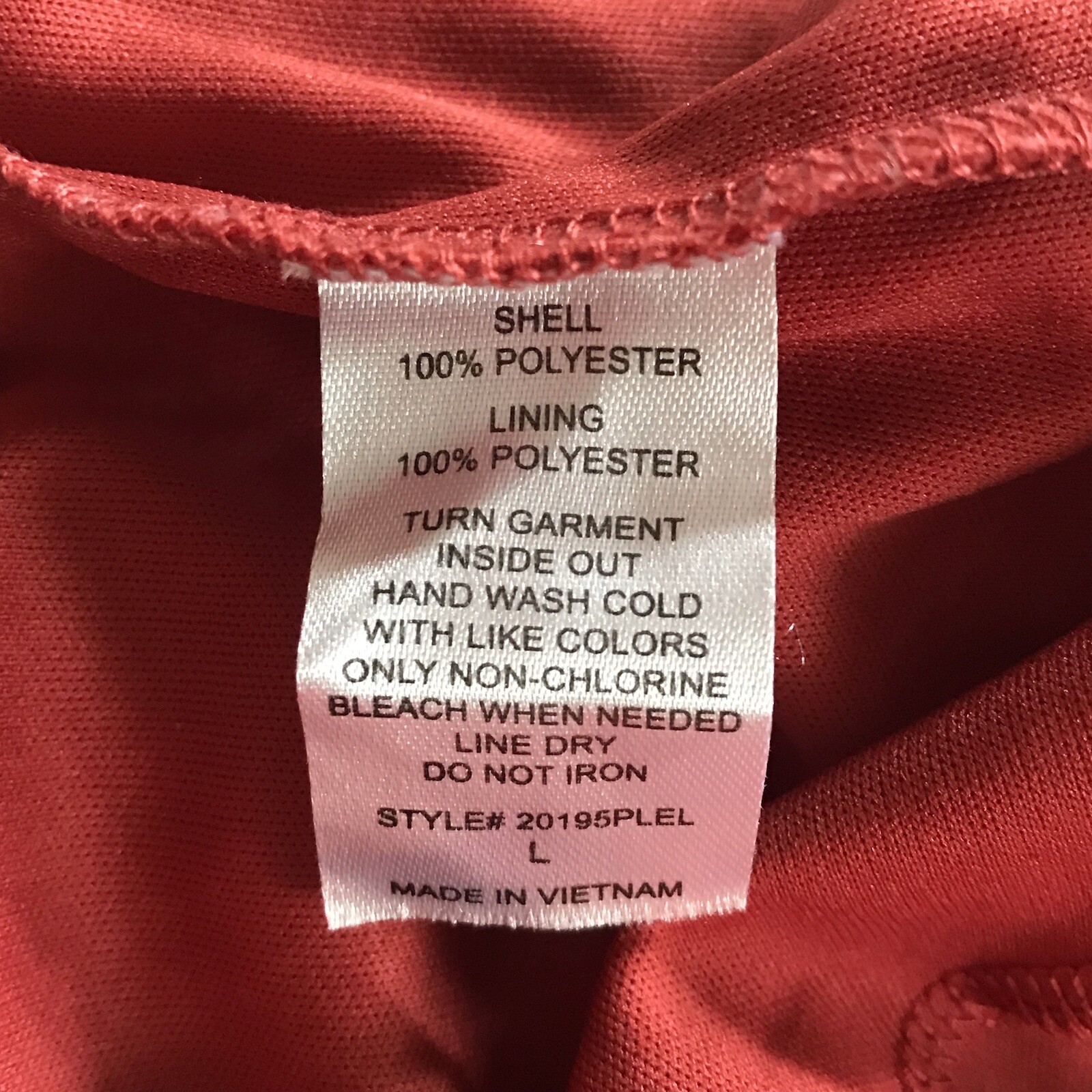 Olivia Blu Lace Top Women’s Large Red Floral Lined Lightweight Keyhole Neck Bead