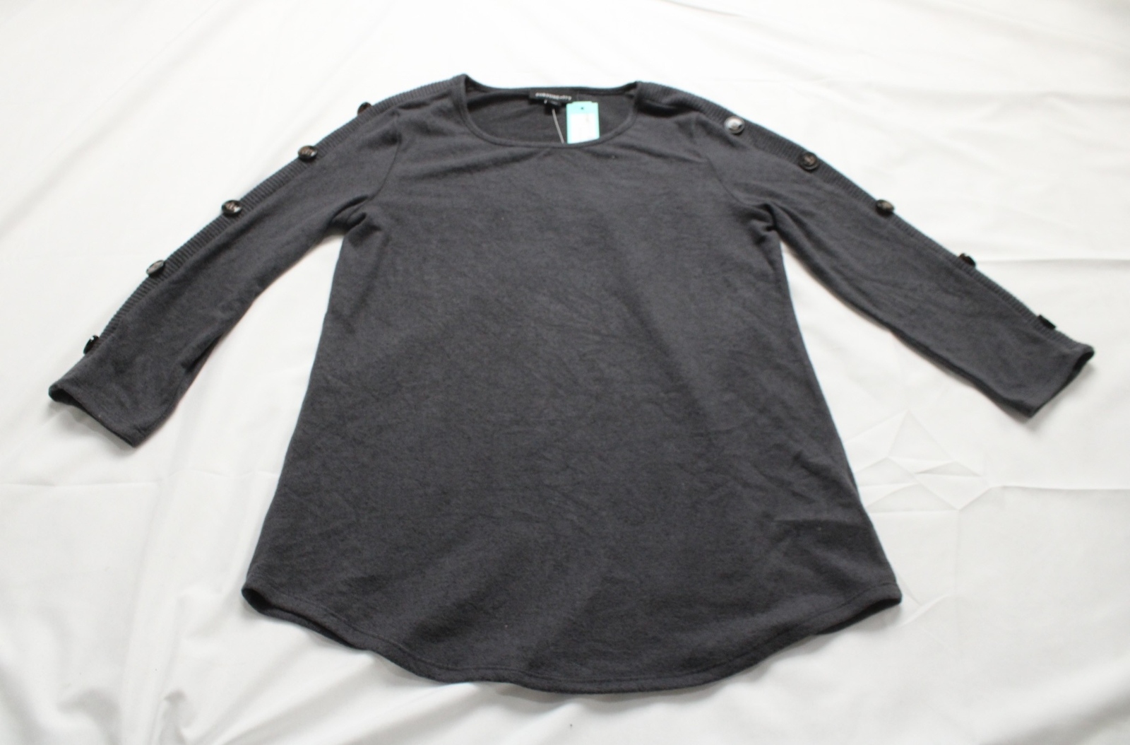 Fortune + Ivy Women’s Azalea Button Sleeve Knit Top JL3 Dark Gray Size XS NWT