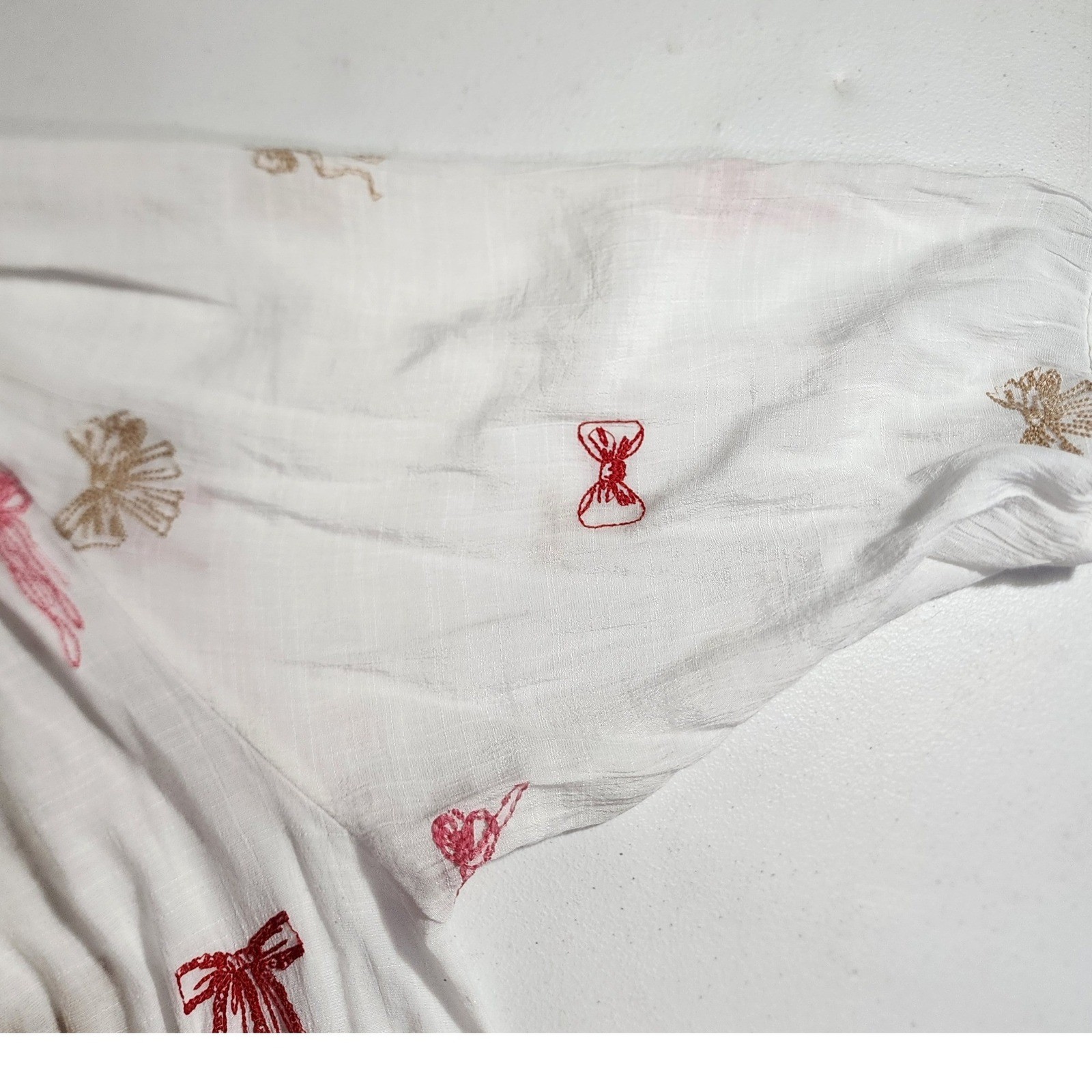 Fig + Flower Womens XL White Embroidered Bow Blouse 3/4 Sleeve Button Up Top