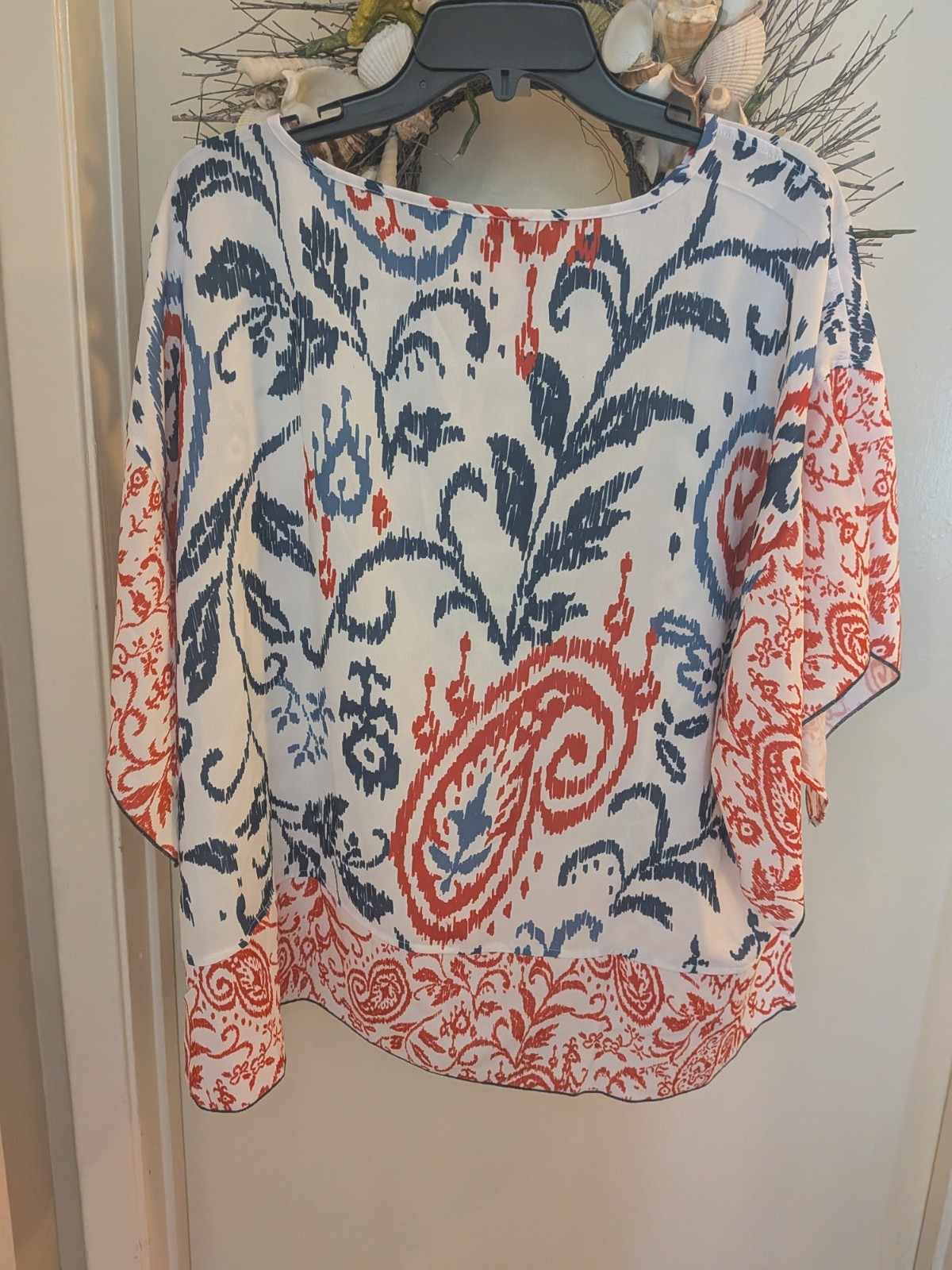 Erin London RELAXED R/W/B Print SS Slight Sheer Sz. L Blouse New w/Tags