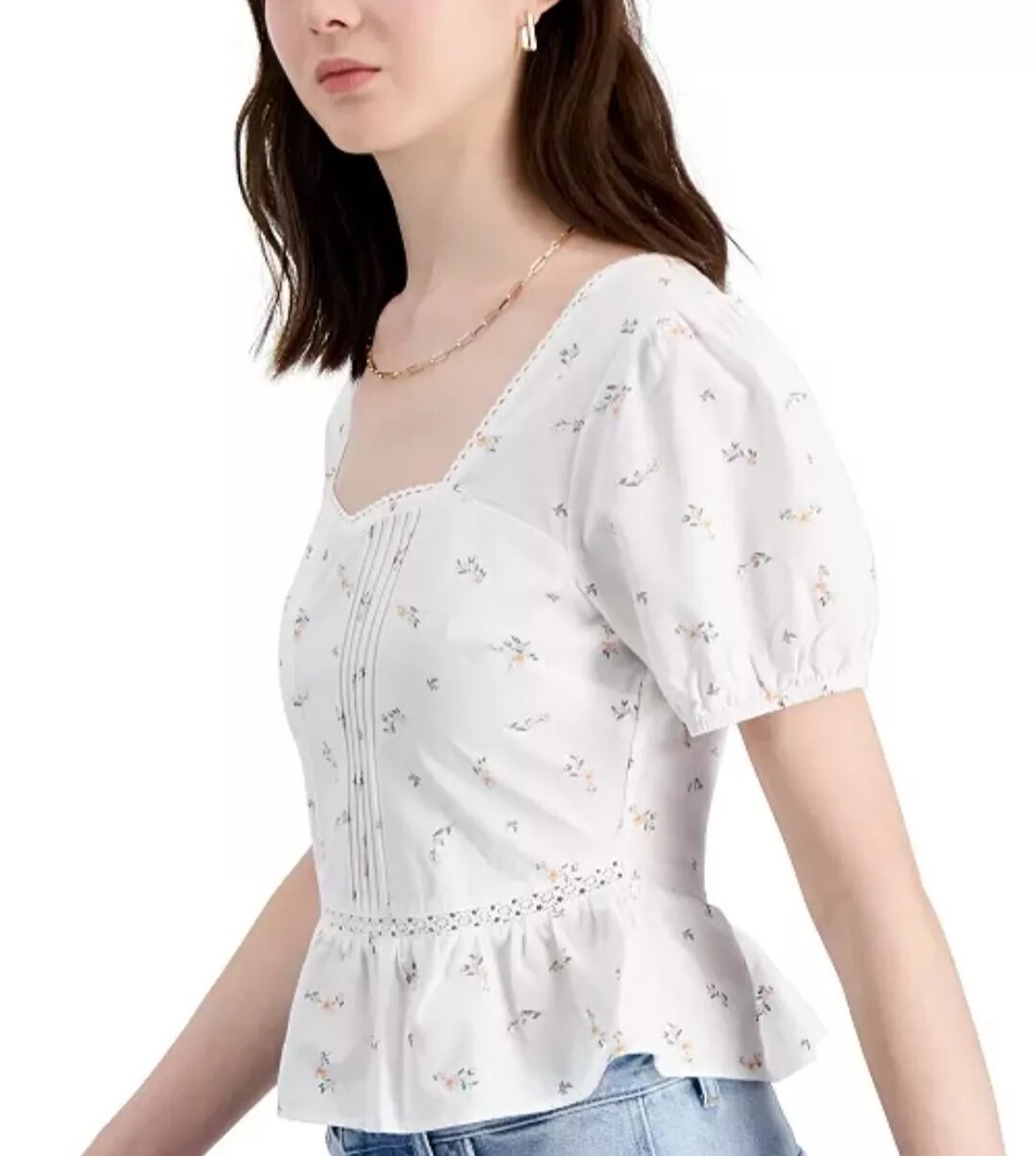 Celebrity Pink Women’s L Sweetheart Neck Pintucked Peplum Top In Peach Flowers