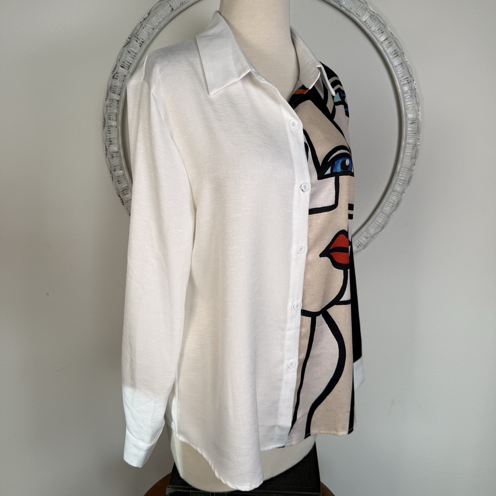 Women’s Abstract Boho Face Graphic Shirt Art To Wear Button Blouse Top Artsy M