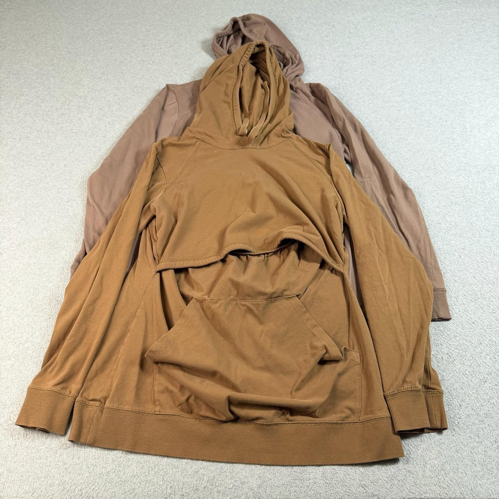 Boob Design Nursing Sweatshirt Women Large Brown Maternity Breastfeeding x 2