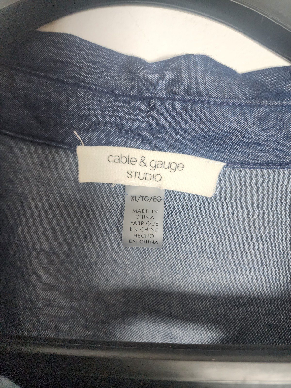 Cable & Gauge Women’s XL Blue Solid Chambray Lyocell Collared Button-Up Shirt