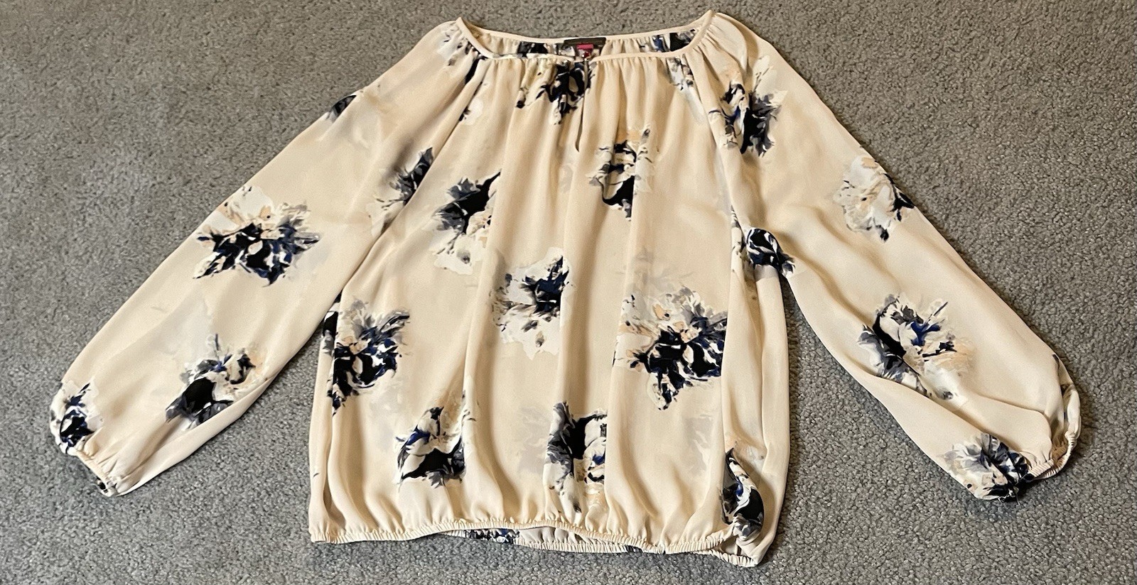 Vince Camuto Floral Blouse Women M Blush Navy Elastic Waist Cottagecore Career