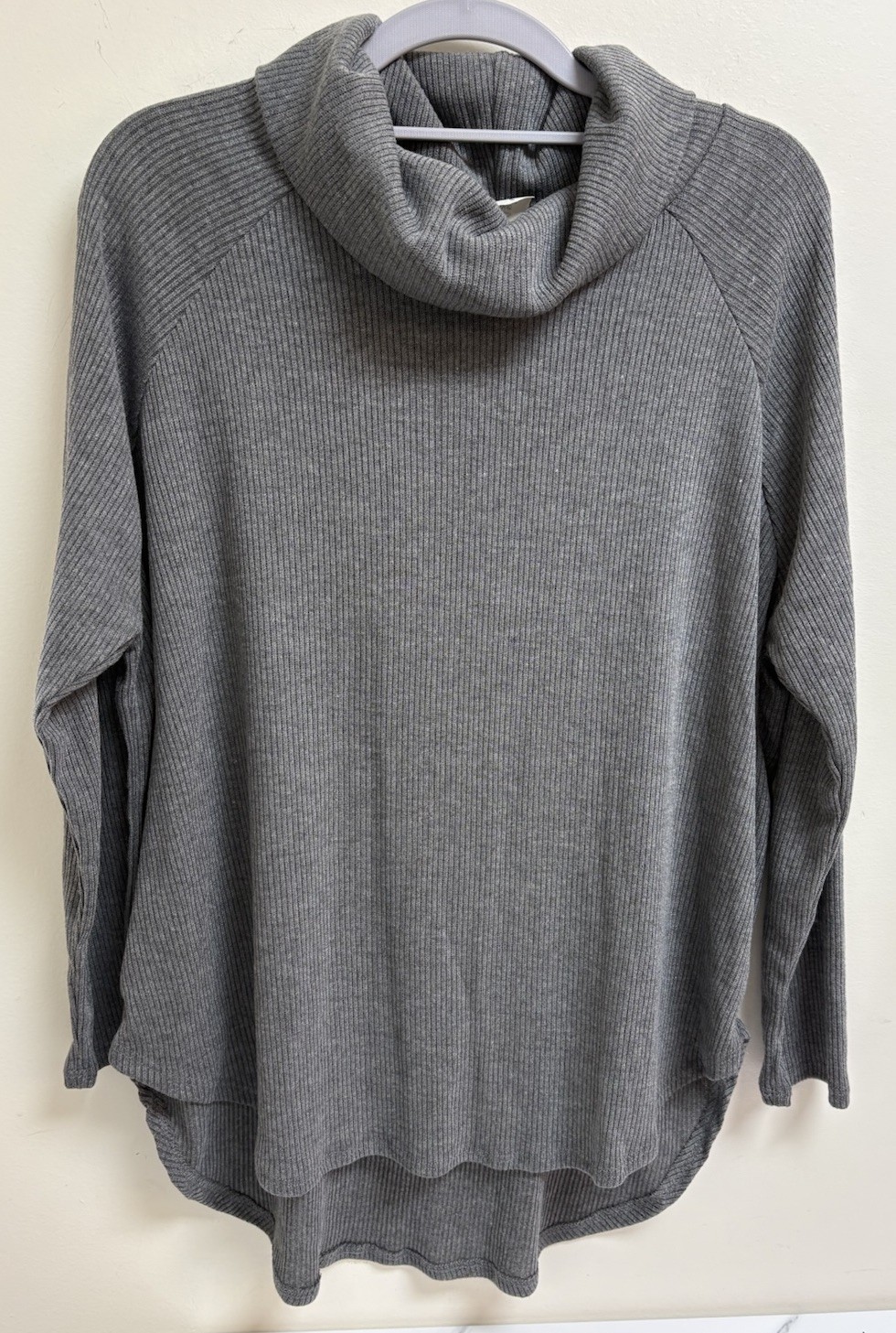 Like Love Gray Ribbed Knit Cowl Neck Top Womens S Oversized Soft Stretch Casual