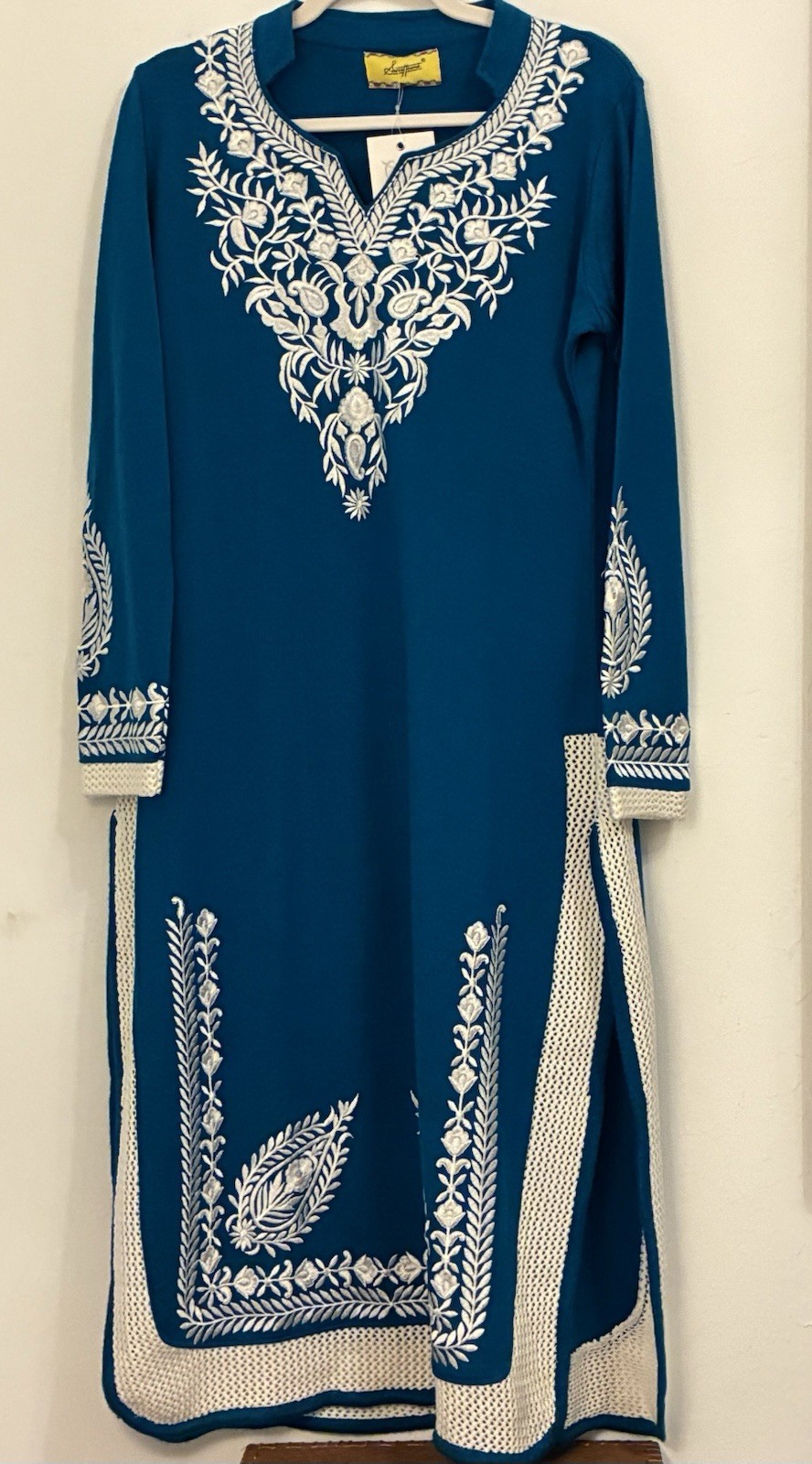 NEW Sweetheart Embroidered Kurta Tunic Womens Teal White Long Sleeve Boho Ethnic