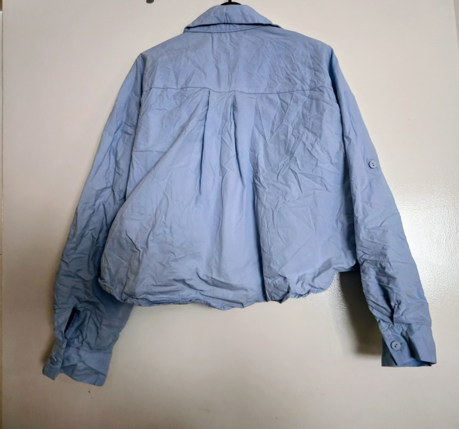 Cider Light Blue Twist Front Cropped Shirt – Size L (UK 12-14)