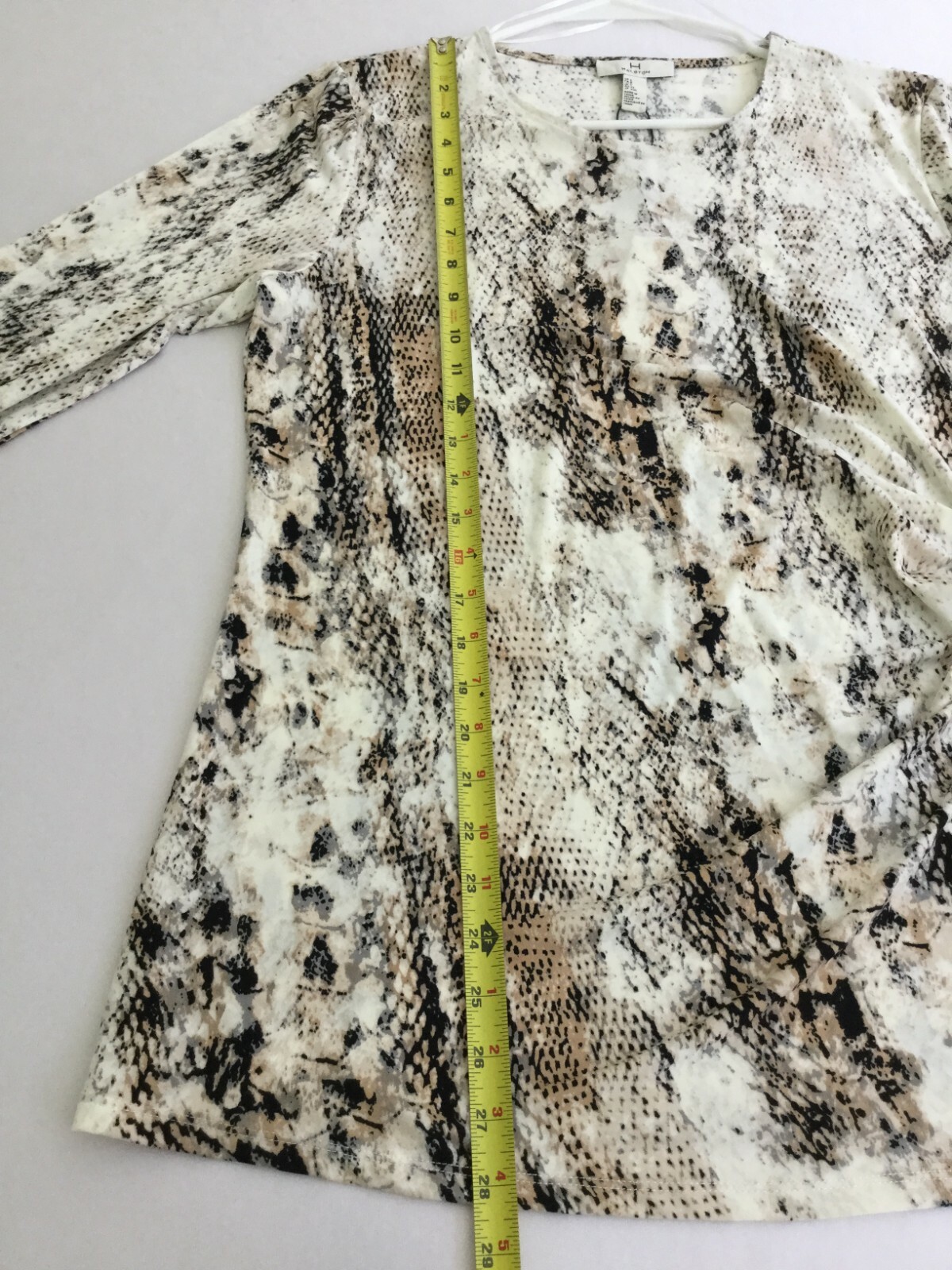 Halston Womens Large Ivory Asymmetrical Tunic Top Snake Print Long Sleeve NWT