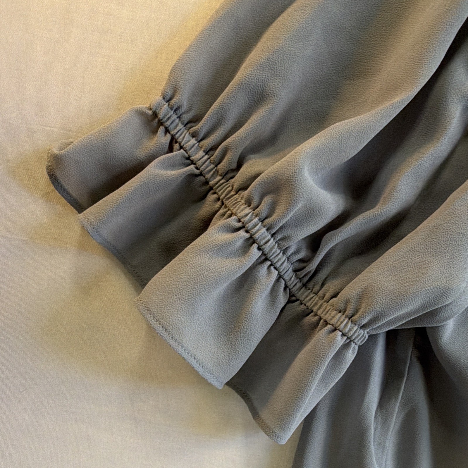 Pleione Women’s Gray Solid Woven Polyester Smocked Ruffle Tie Neck Blouse XL