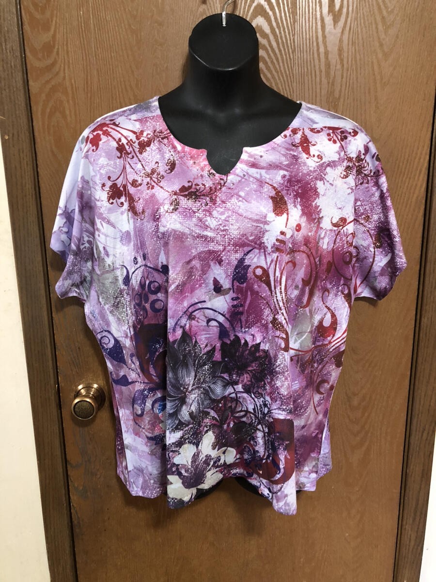 Breckenridge Woman Embellished Floral Short Sleeve Top 3X