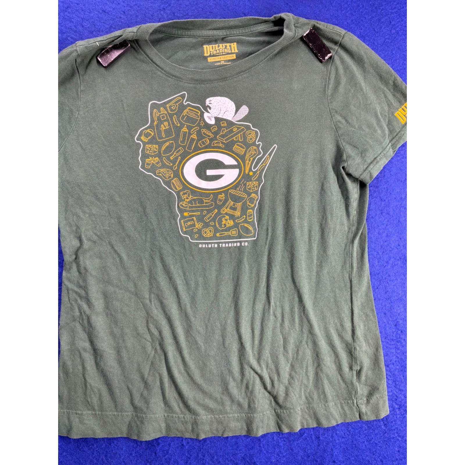 Gorpcore Womens Duluth Trading Co Green Bay Wisconsin Graphic Tee M Forest Green
