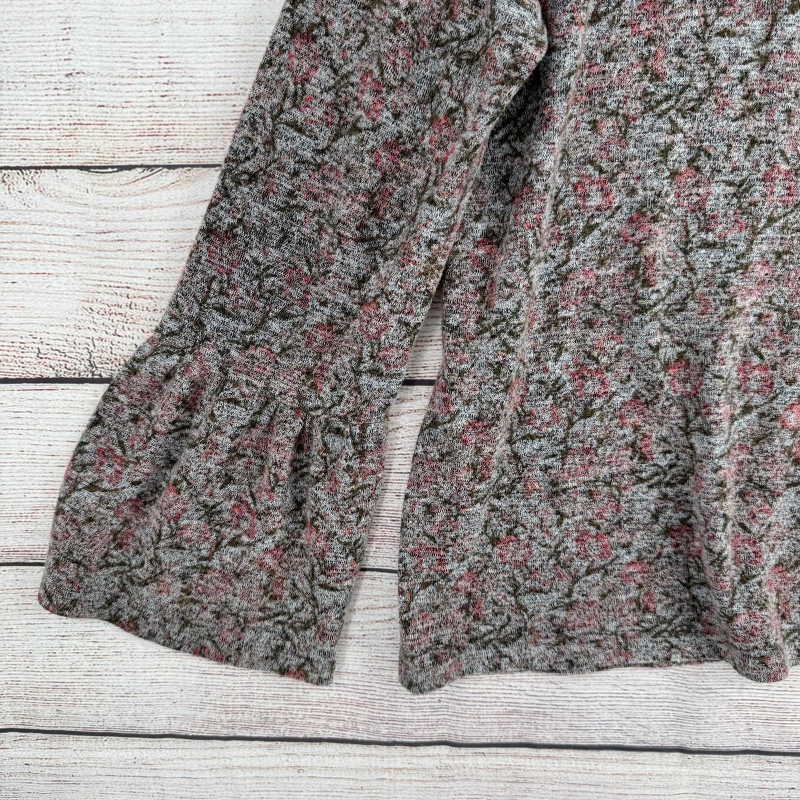 Lucky Brand Floral Knit Long Sleeve Blouse Womens XL Gray Green Pink