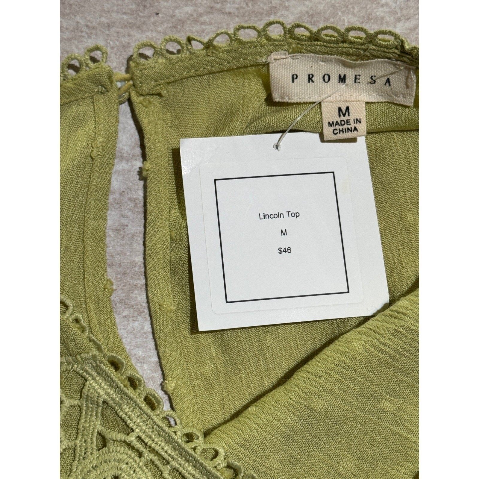 Promesa Top Med Lime Green Swiss Dot Flutter Sleeve NWT Feminine Blouse Top Lace