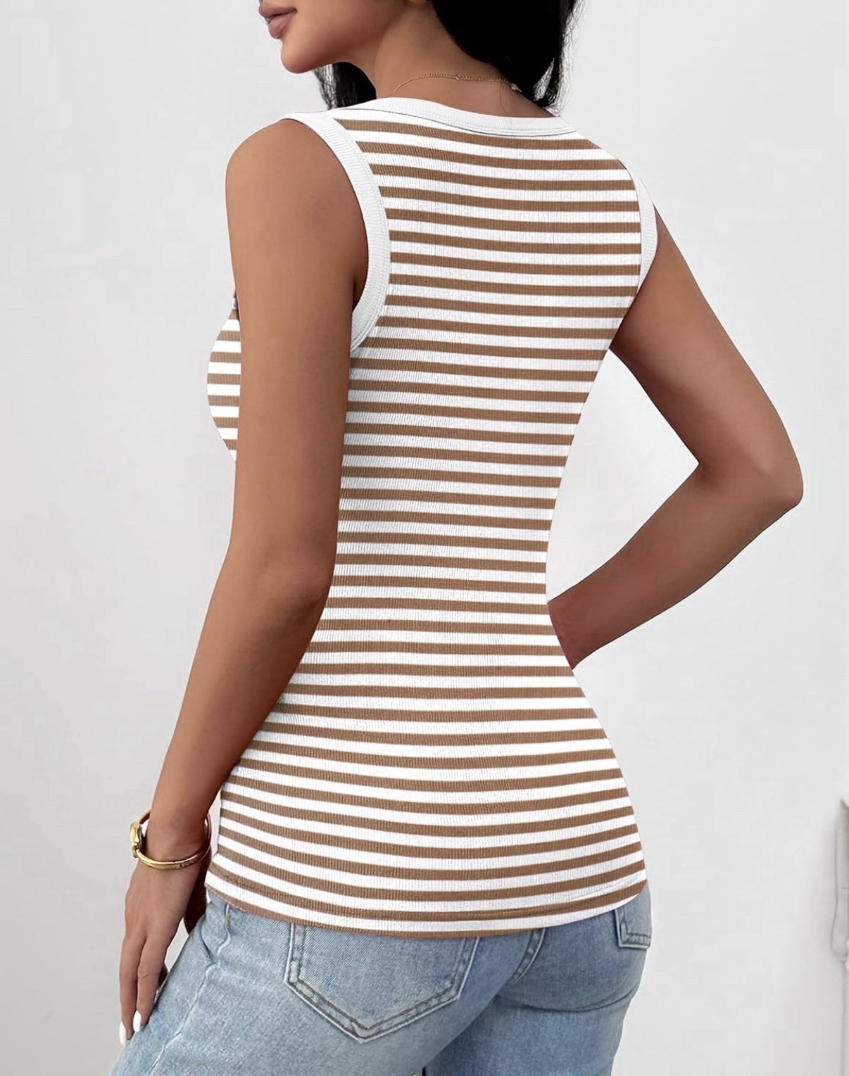 Women’s Brown/White Striped Knit Tank Top M Regular Sleeveless Scoop Neck