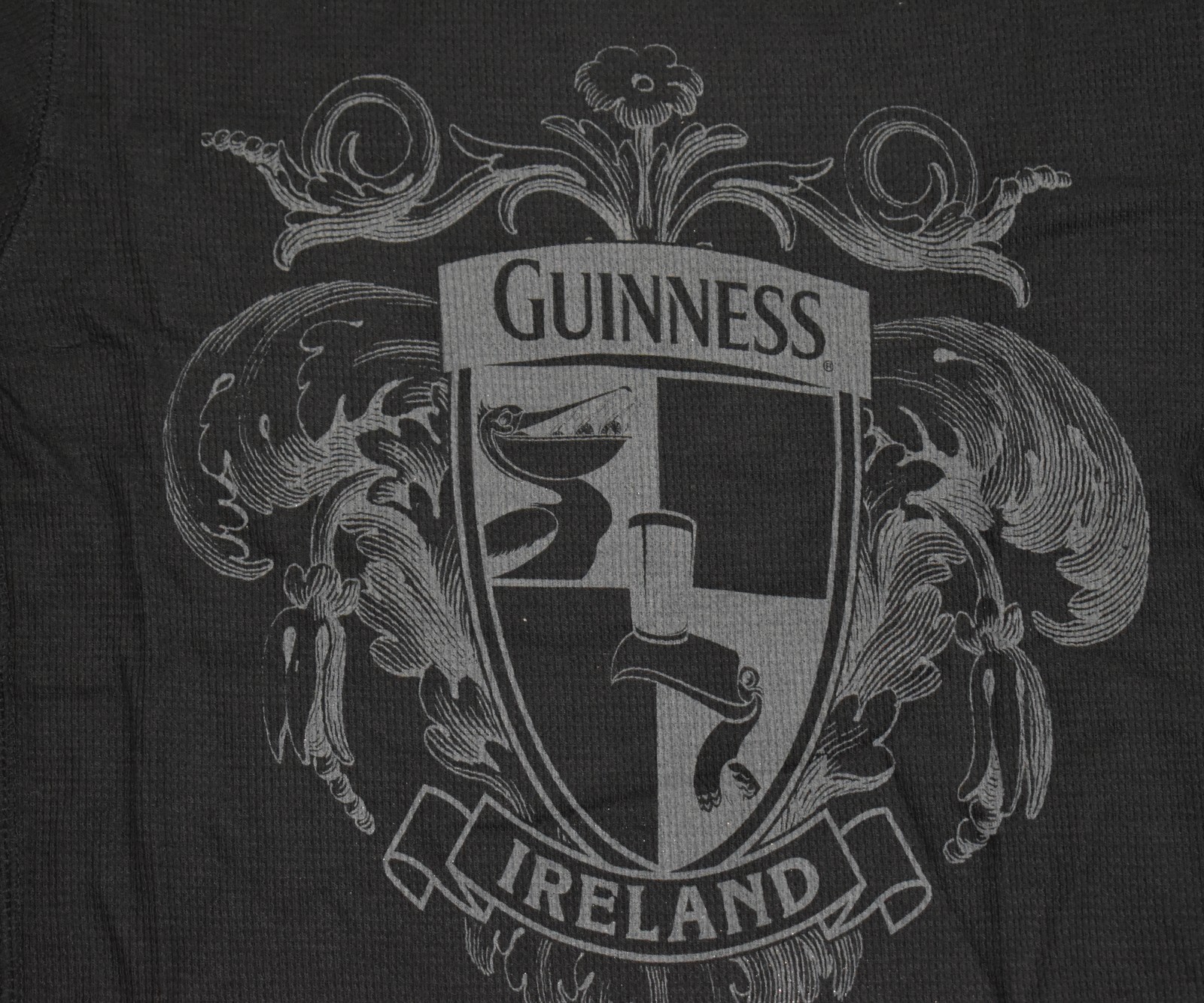 NEW Guinness shield Ireland thermal long sleeve SLIM FIT women’s t shirt L