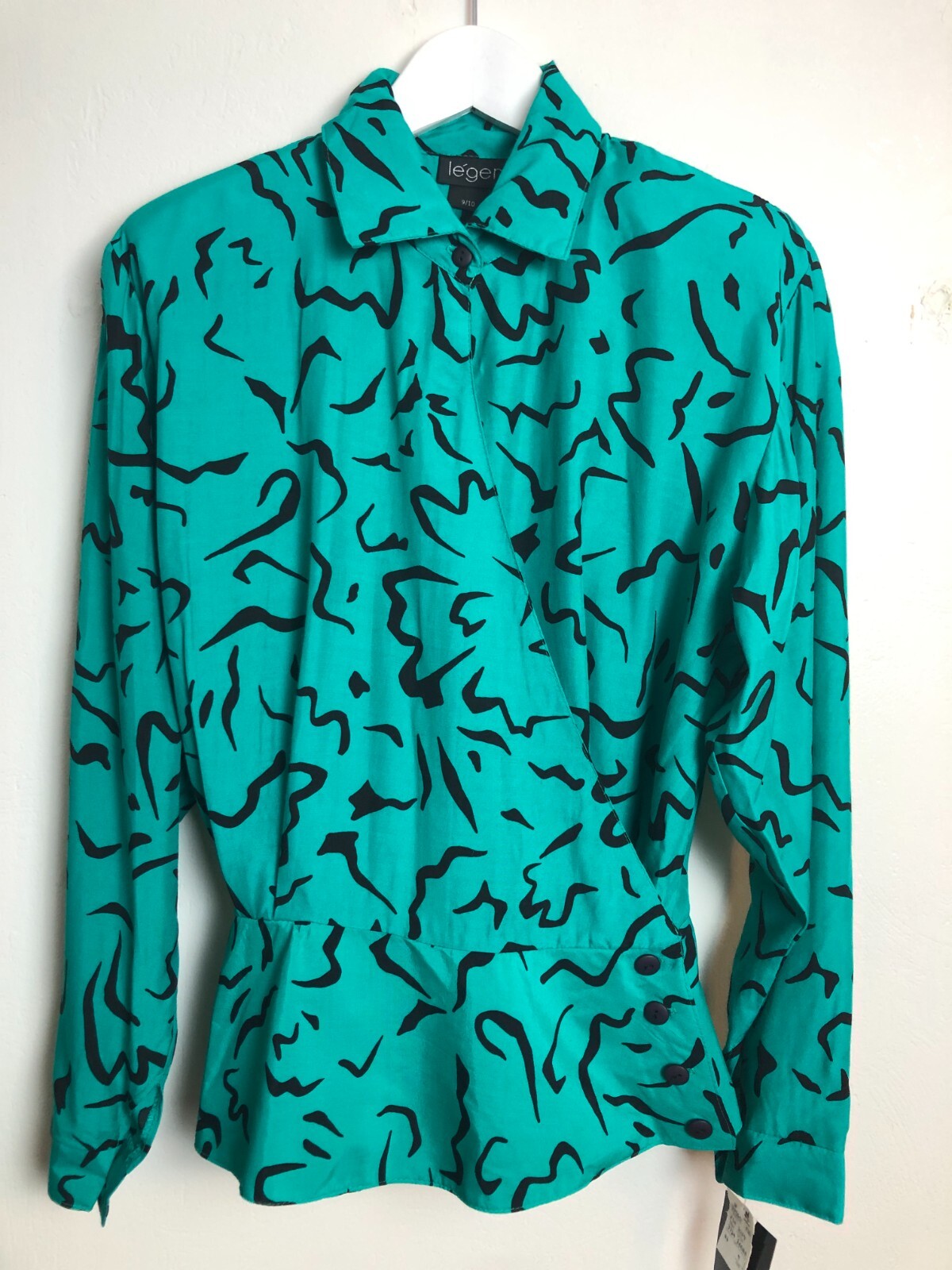 vtg 80s Leger Peplum Wrap Blouse USA 9/10 NWT Shoulder Pads Top
