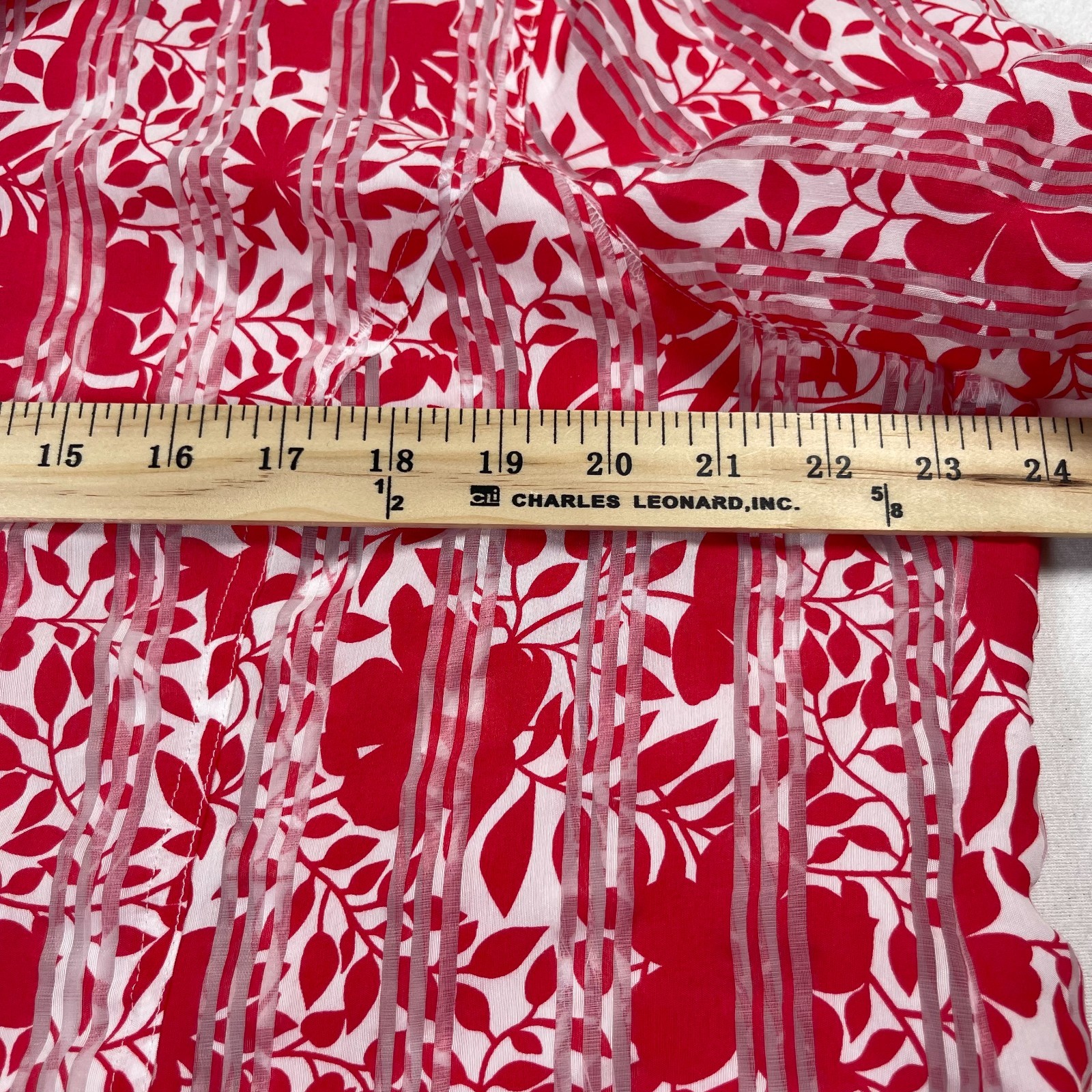 Drapers & Damons Button Down Blouse Women’s Petites XL Red Floral Spread Collar