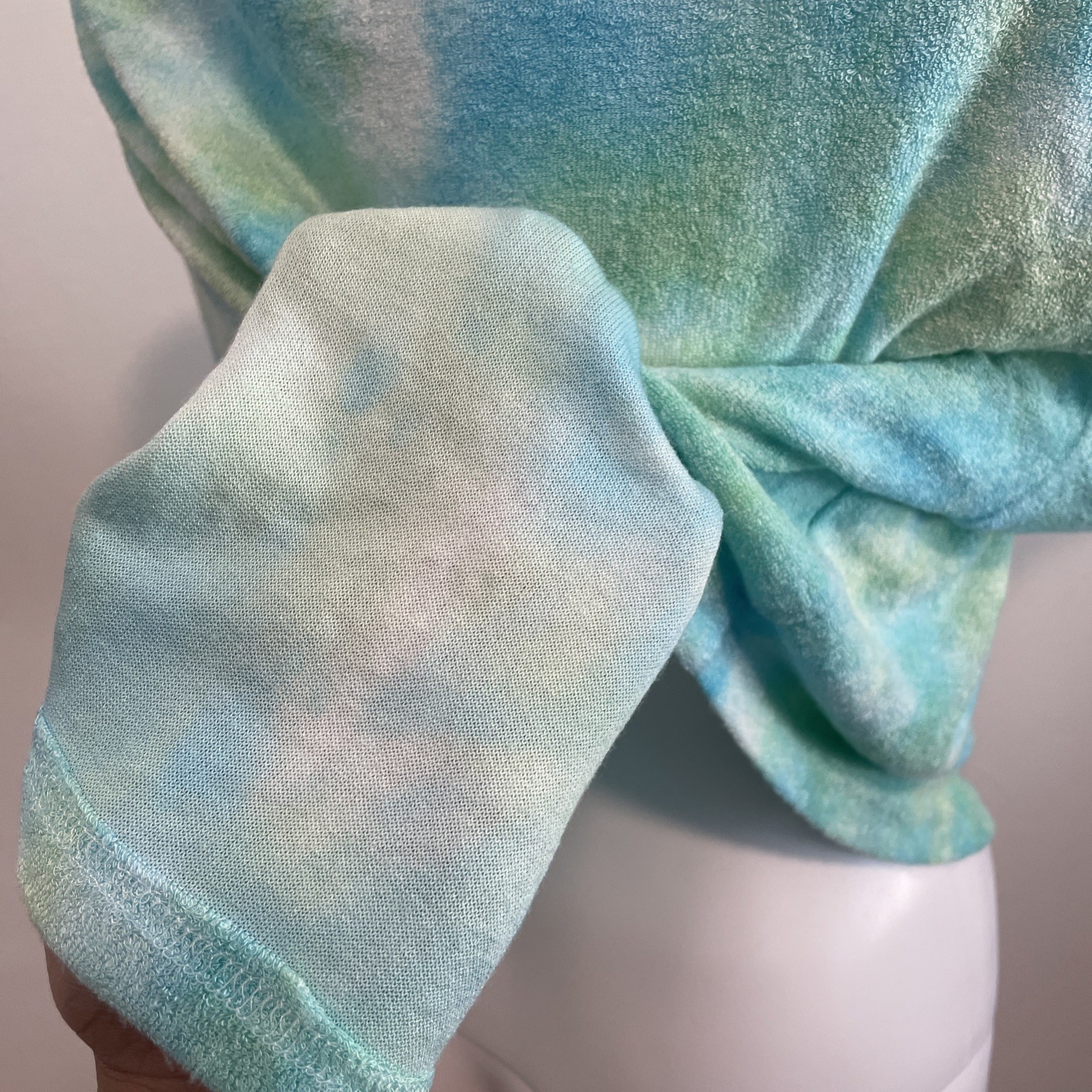 VENUS Cozy Terry Top – Tidal Wave Tie Dye size small