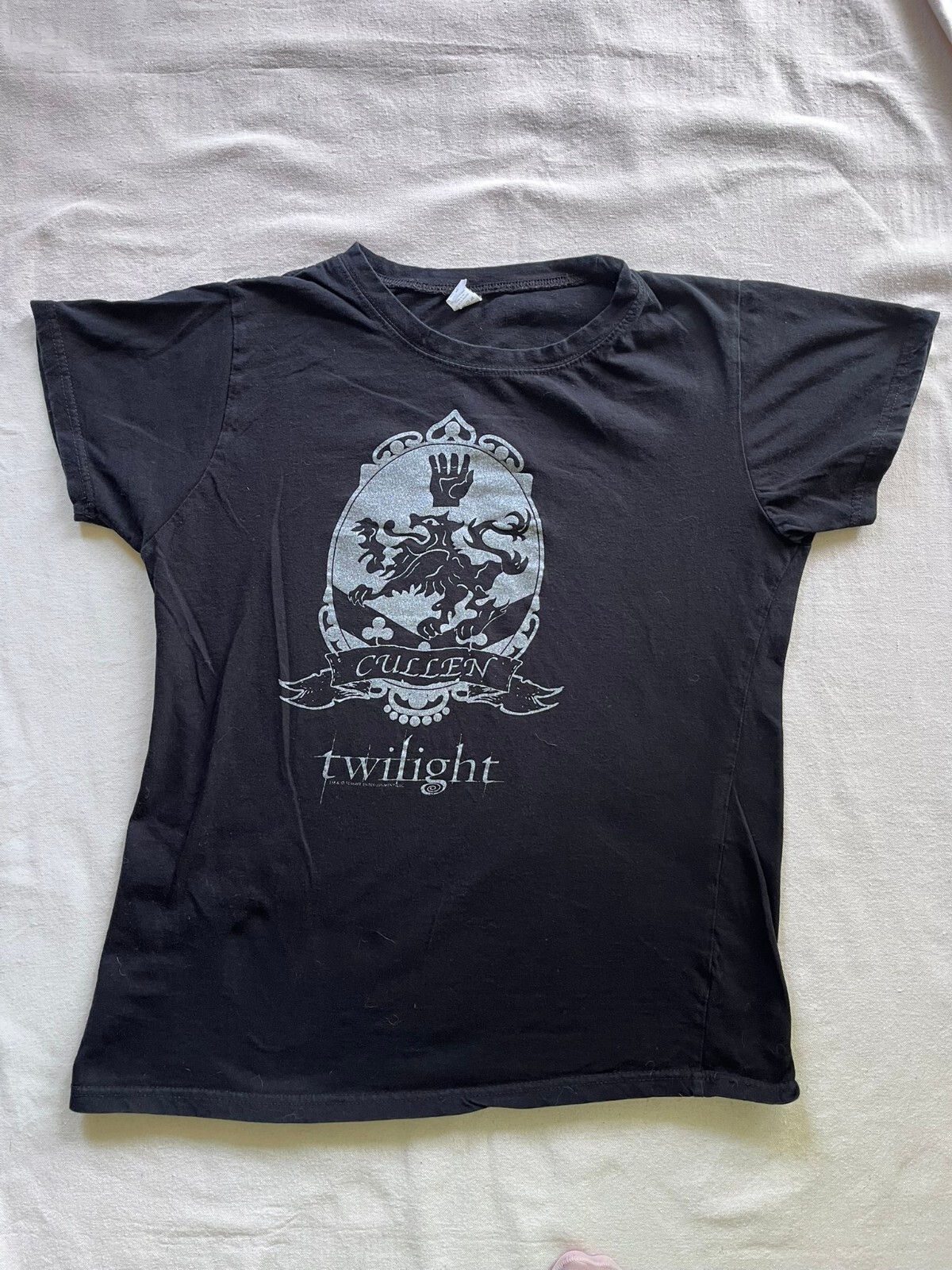 PICS: Twilight Cullen Crest Black Graphic T-Shirt Size W-M/ Y-XXL