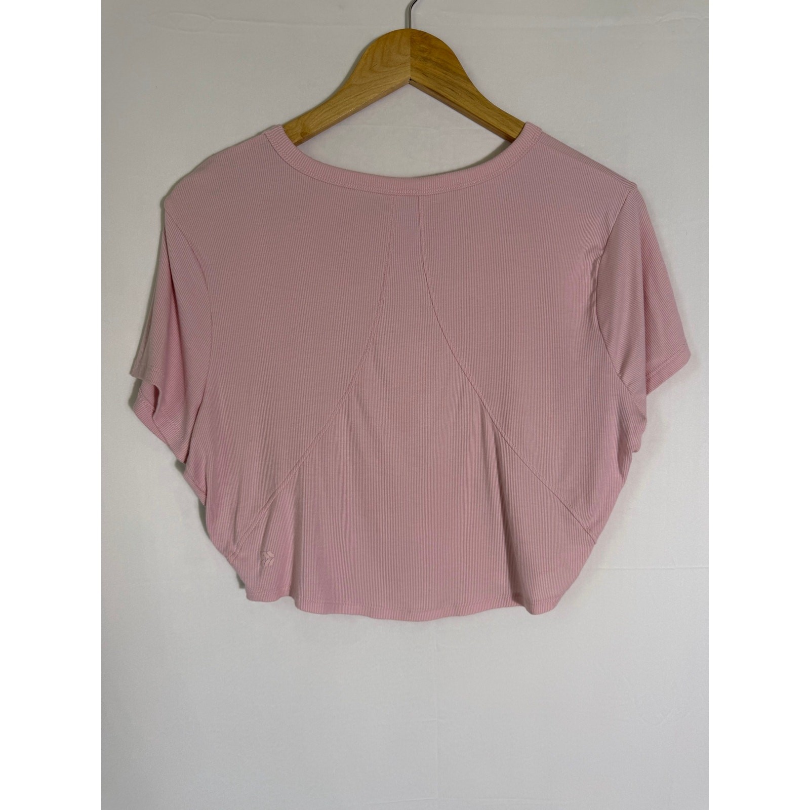 All In Motion Pink Ribbed Cropped Active Tee Women’s Short Sleeve Workout Top