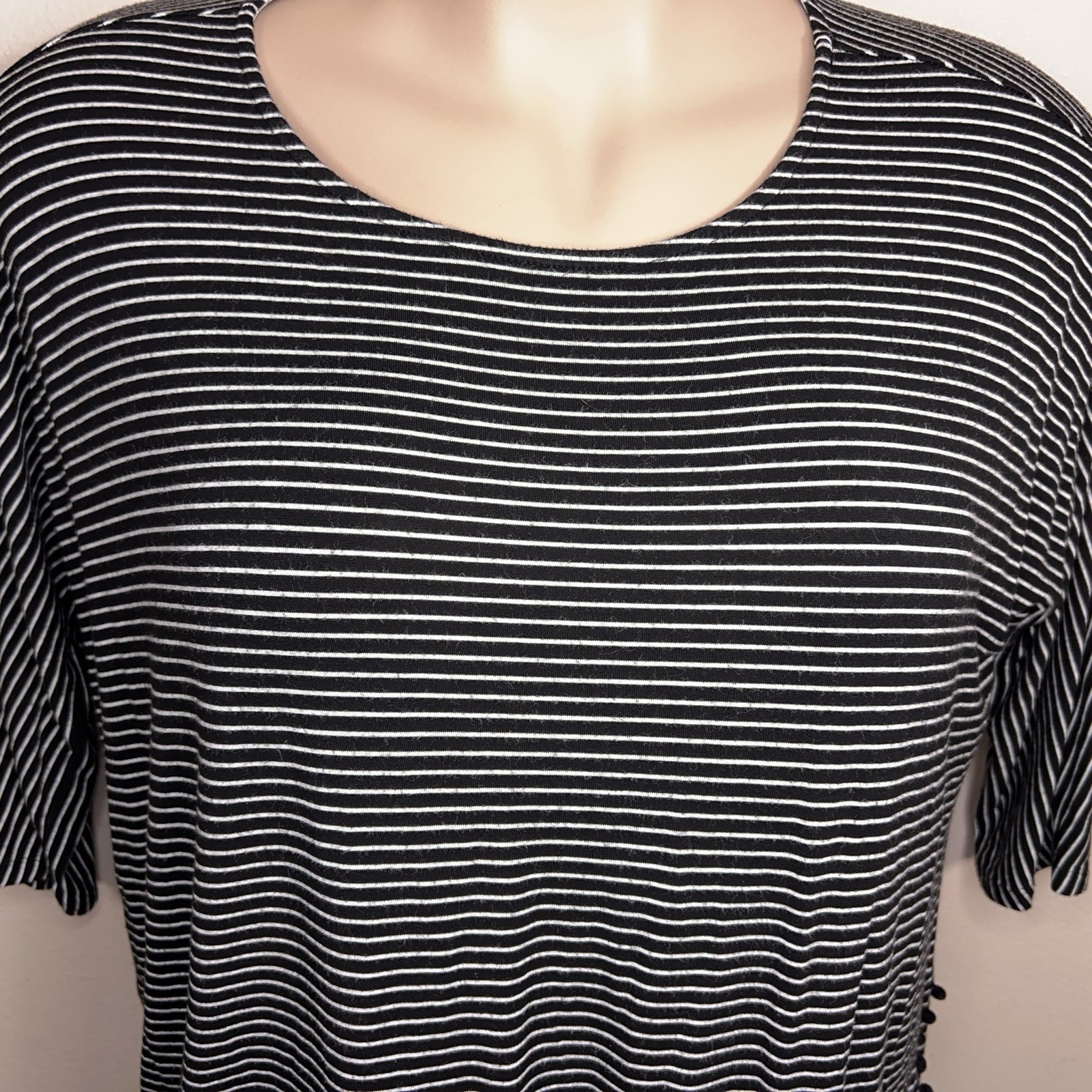 1x Isela Black White Striped Top Pom Pom Accent Goth Preppy Stretch Casual