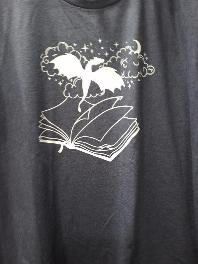 Books & Dragon Gray T-Shirt 2XL MADE IN USA Chest 25 Length 27 in Cotton/Poly